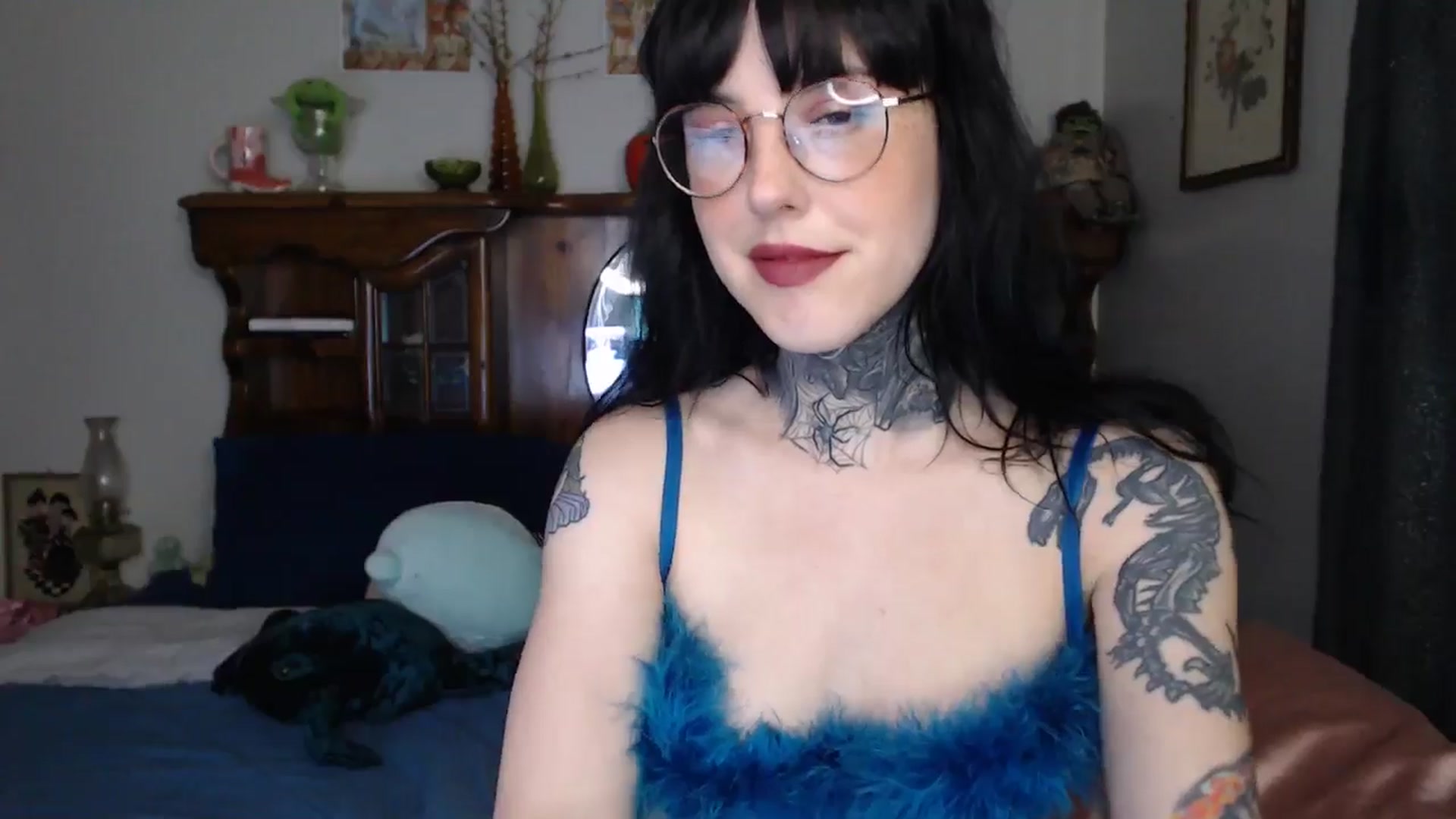 Gallery image thumbnail from fionafawn's myfreecams stream on, 07/16/2024, 21:36 image 18 of 20