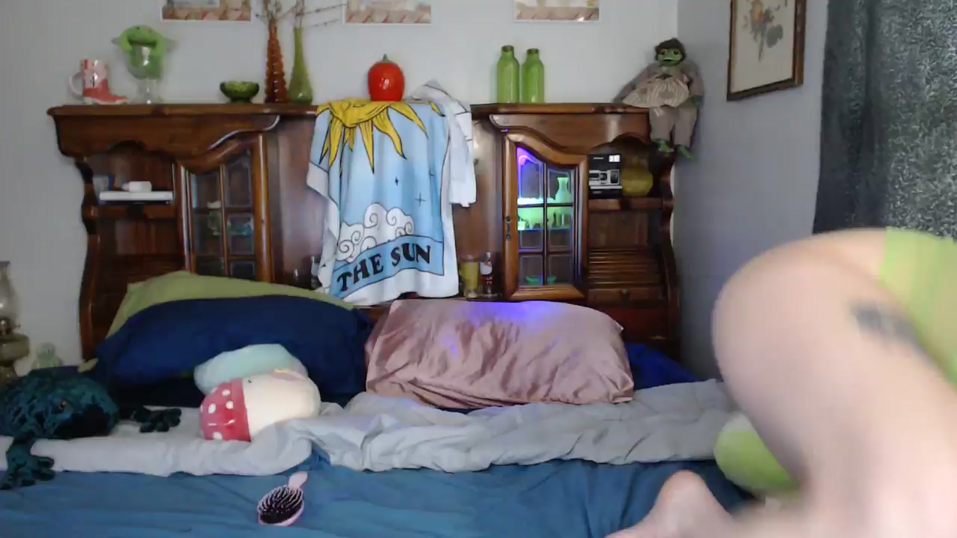 Gallery image thumbnail from fionafawn's myfreecams stream on, 07/22/2024, 22:15 image 1 of 20