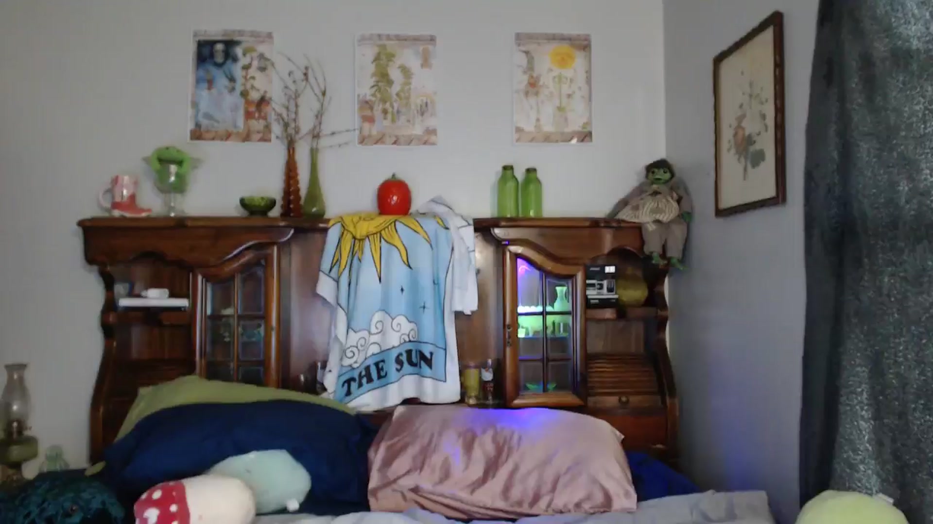 Gallery image thumbnail from fionafawn's myfreecams stream on, 07/22/2024, 22:15 image 14 of 20