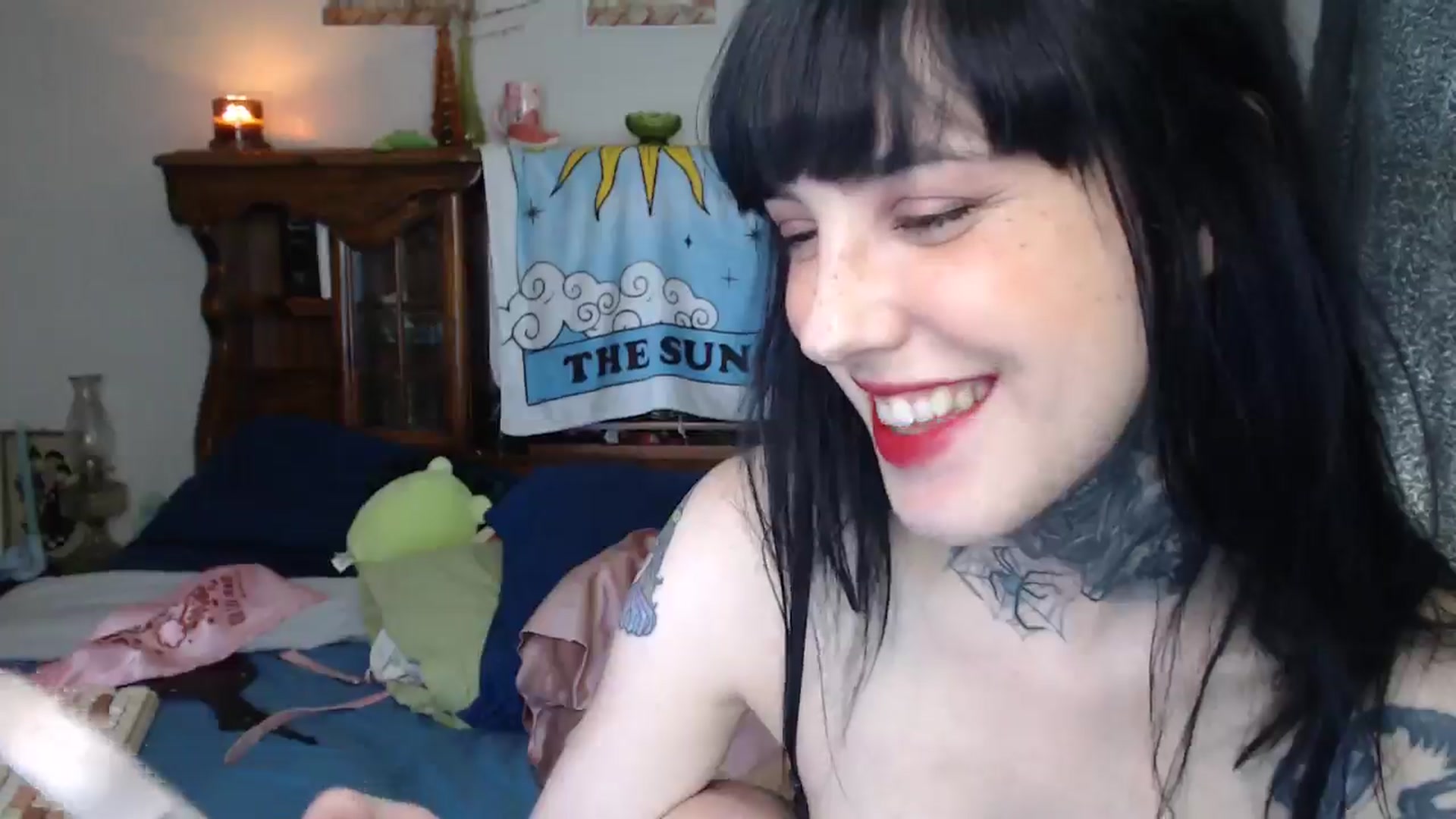 Gallery image thumbnail from fionafawn's myfreecams stream on, 08/08/2024, 17:16 image 16 of 20
