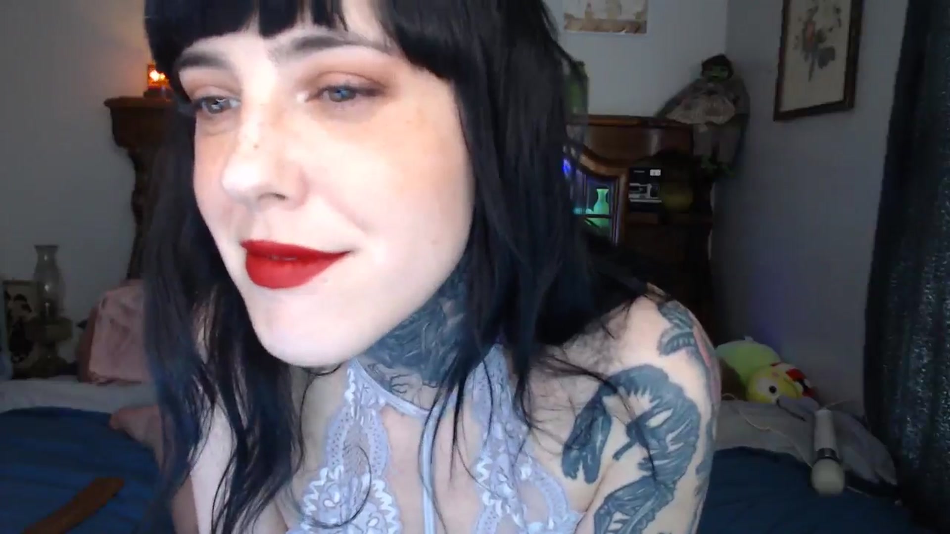 Gallery image thumbnail from fionafawn's myfreecams stream on, 08/13/2024, 20:49 image 10 of 20