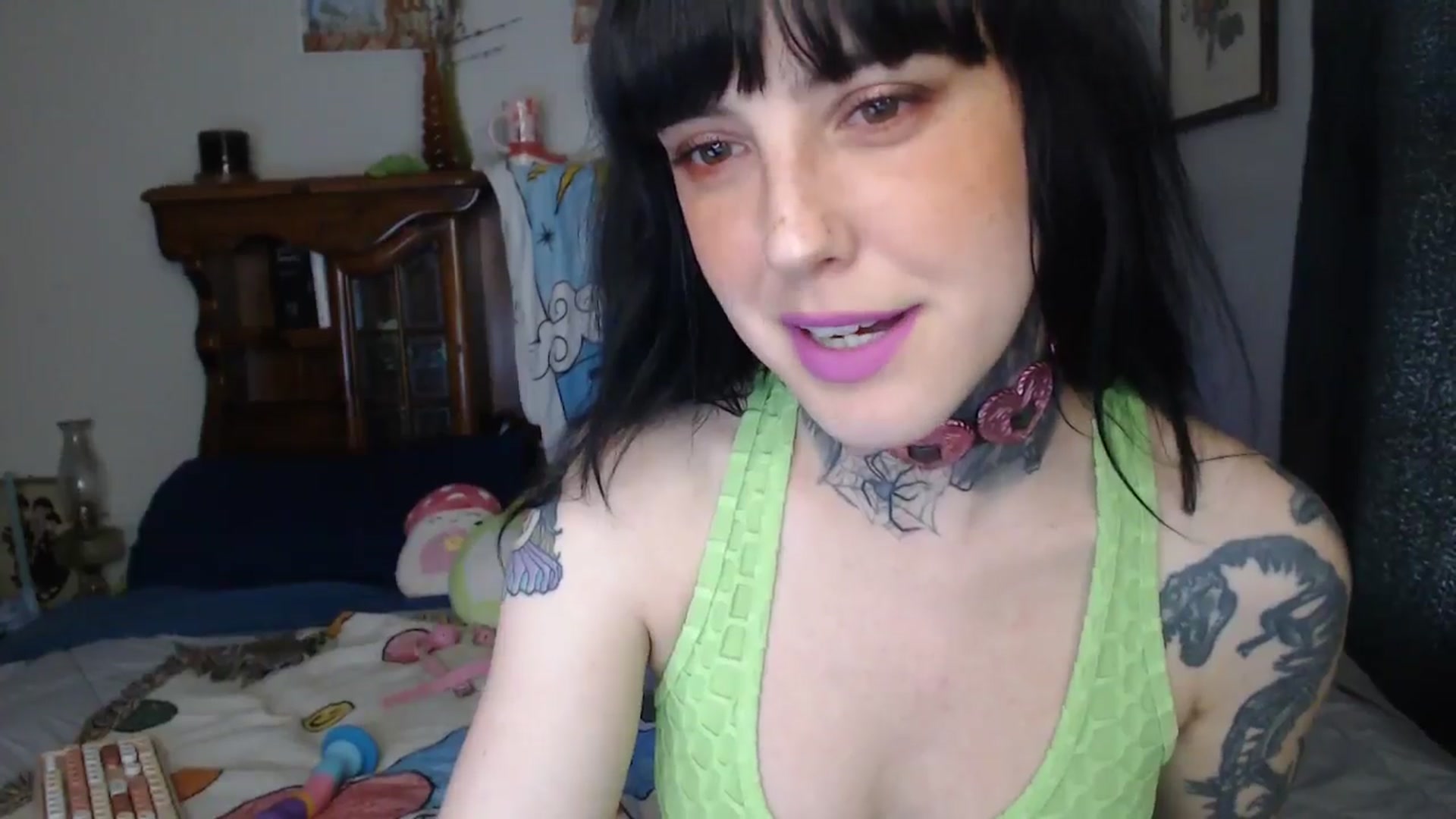 Gallery image thumbnail from fionafawn's myfreecams stream on, 08/18/2024, 22:49 image 2 of 20