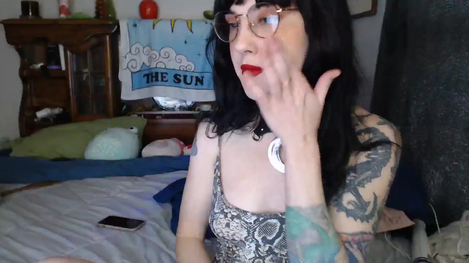 Gallery image thumbnail from fionafawn's myfreecams stream on, 09/06/2024, 21:39 image 18 of 20