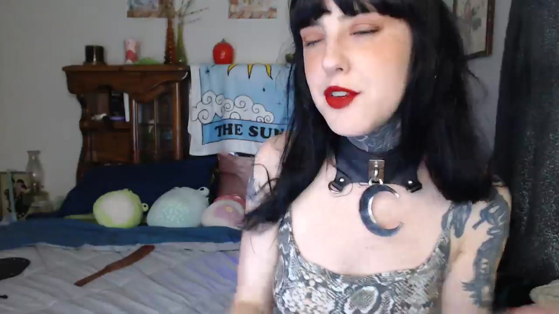 Gallery image thumbnail from fionafawn's myfreecams stream on, 09/06/2024, 21:39 image 3 of 20