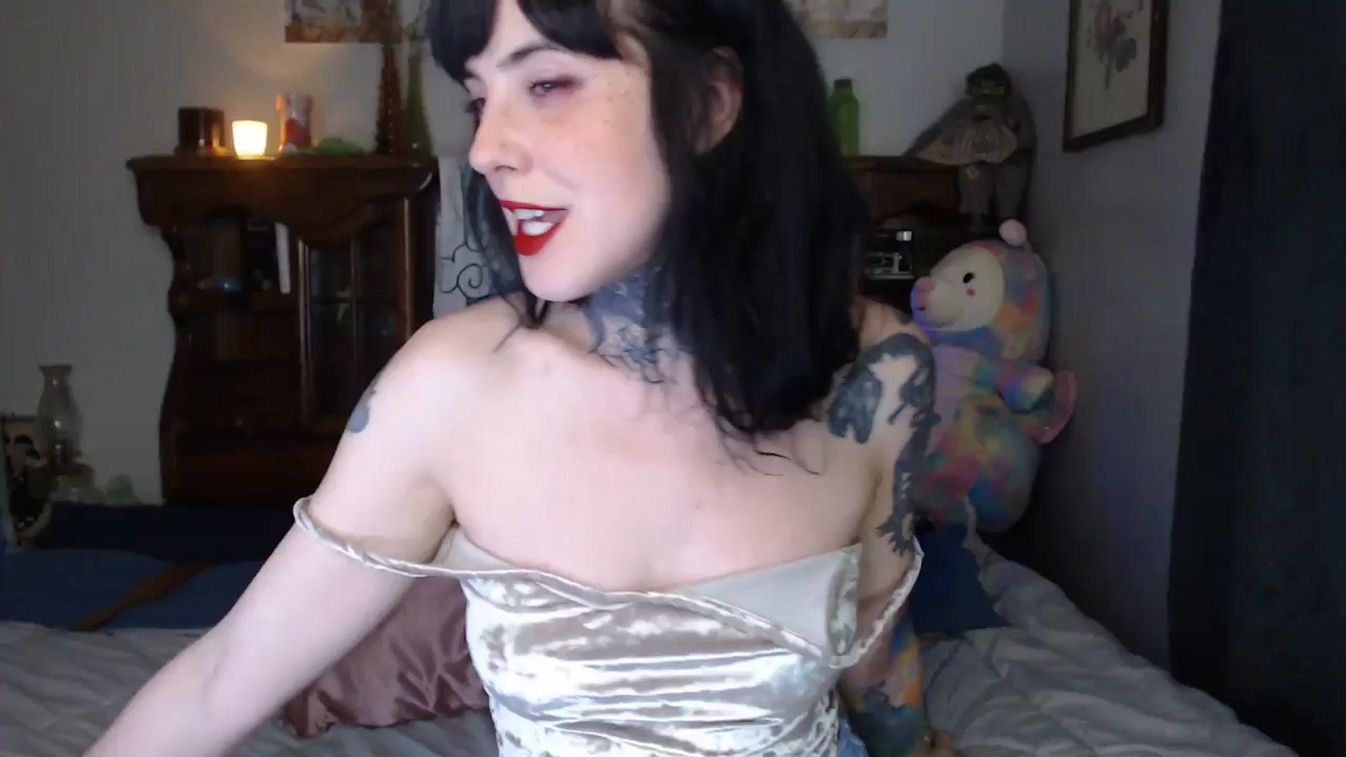 Gallery image thumbnail from fionafawn's myfreecams stream on, 09/10/2024, 24:55 image 1 of 20