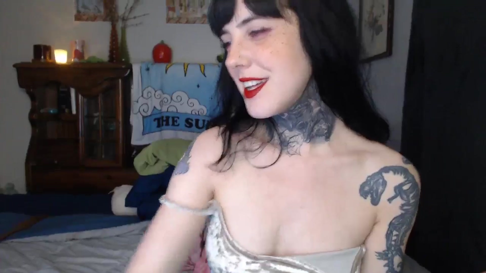 Gallery image thumbnail from fionafawn's myfreecams stream on, 09/10/2024, 24:55 image 10 of 20