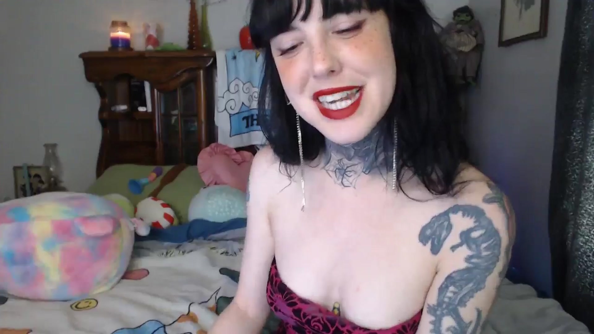 Gallery image thumbnail from fionafawn's myfreecams stream on, 09/13/2024, 20:43 image 15 of 20