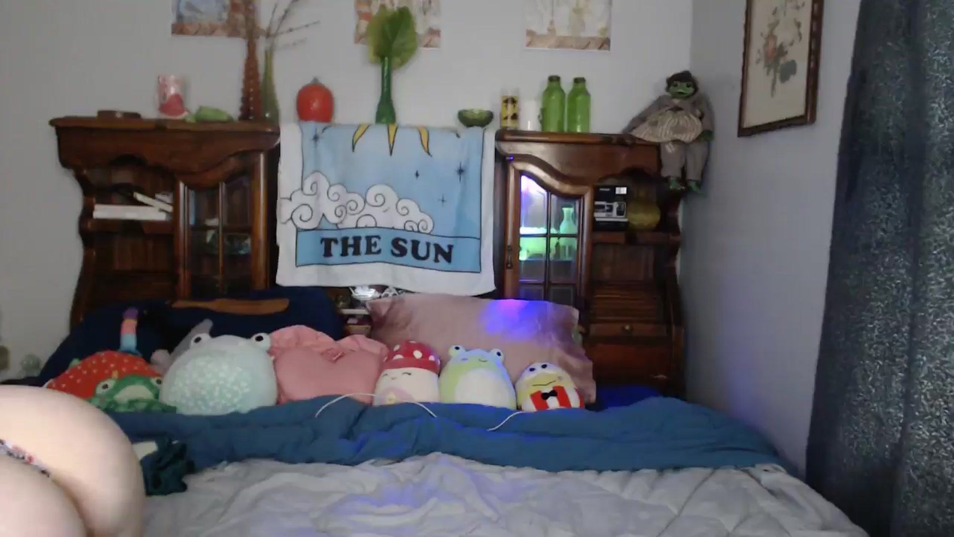 Gallery image thumbnail from fionafawn's myfreecams stream on, 09/29/2024, 21:09 image 3 of 20