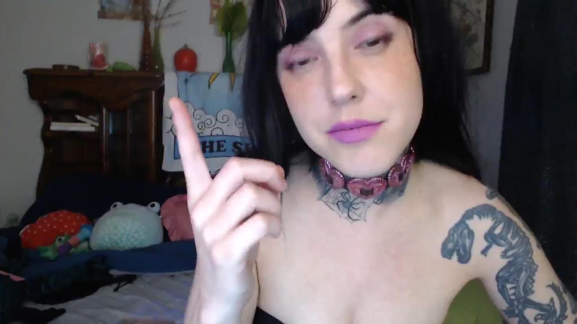 Gallery image thumbnail from fionafawn's myfreecams stream on, 09/30/2024, 24:02 image 12 of 20
