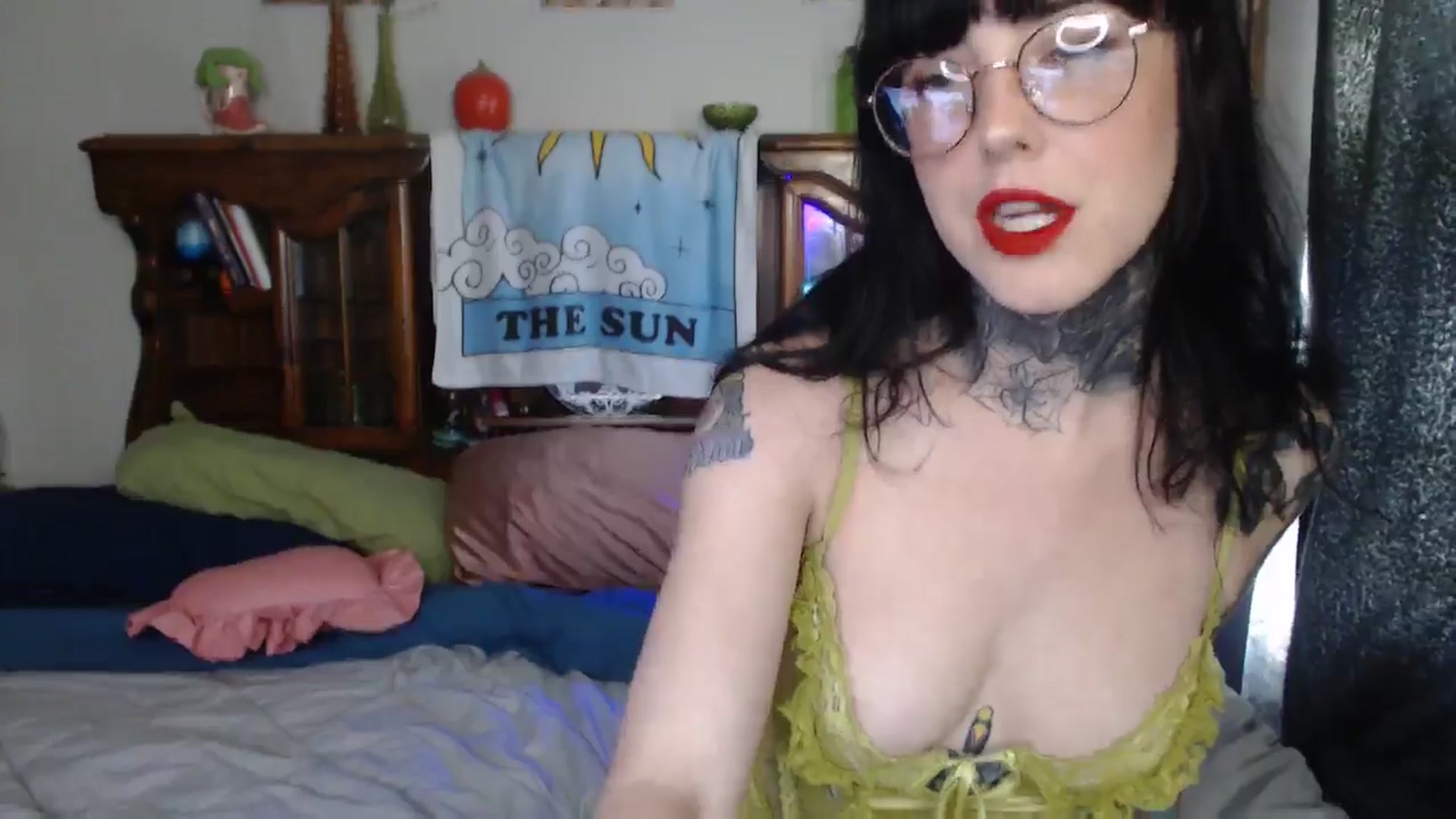 Gallery image thumbnail from fionafawn's myfreecams stream on, 11/11/2024, 20:22 image 14 of 20
