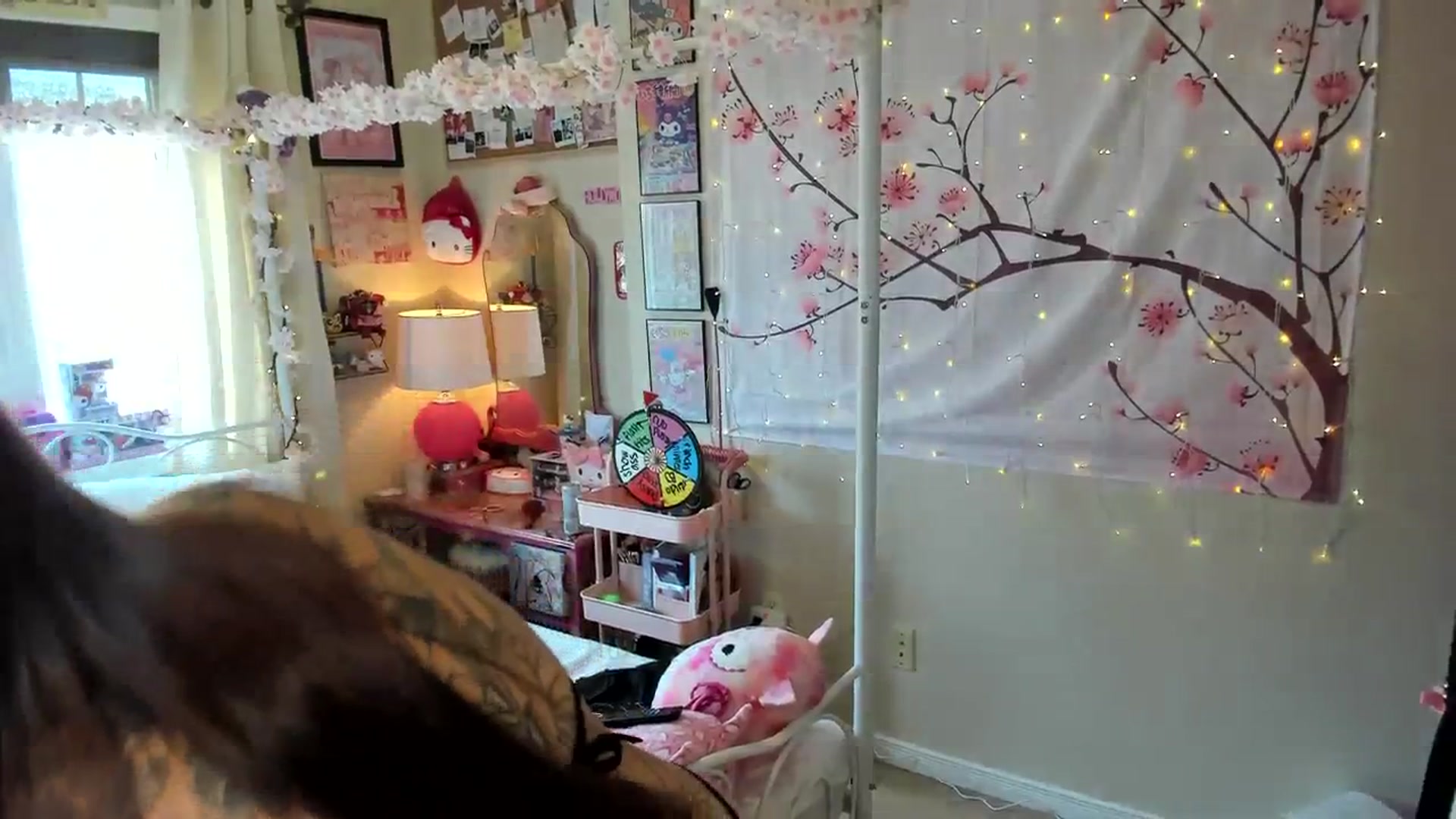 Gallery image thumbnail from fkalovesick's myfreecams stream on, 10/24/2023, 19:15 image 5 of 20