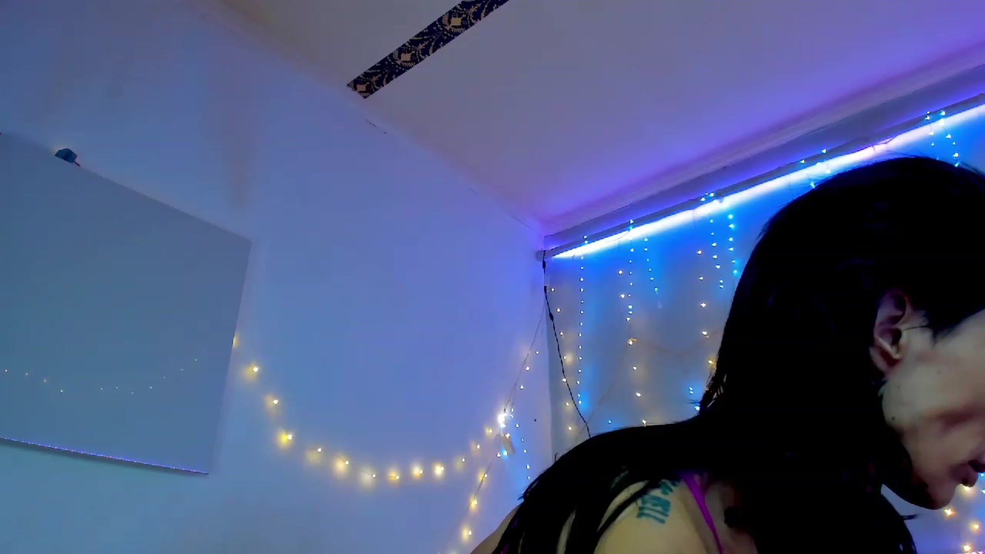 Gallery image thumbnail from fkngBADbitch's myfreecams stream on, 12/24/2023, 20:42 image 13 of 20