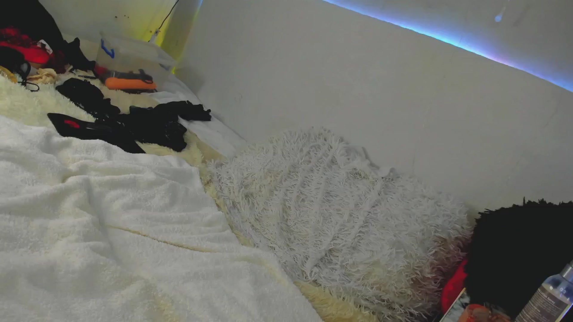 Gallery image thumbnail from fkngBADbitch's myfreecams stream on, 07/07/2024, 16:57 image 1 of 20