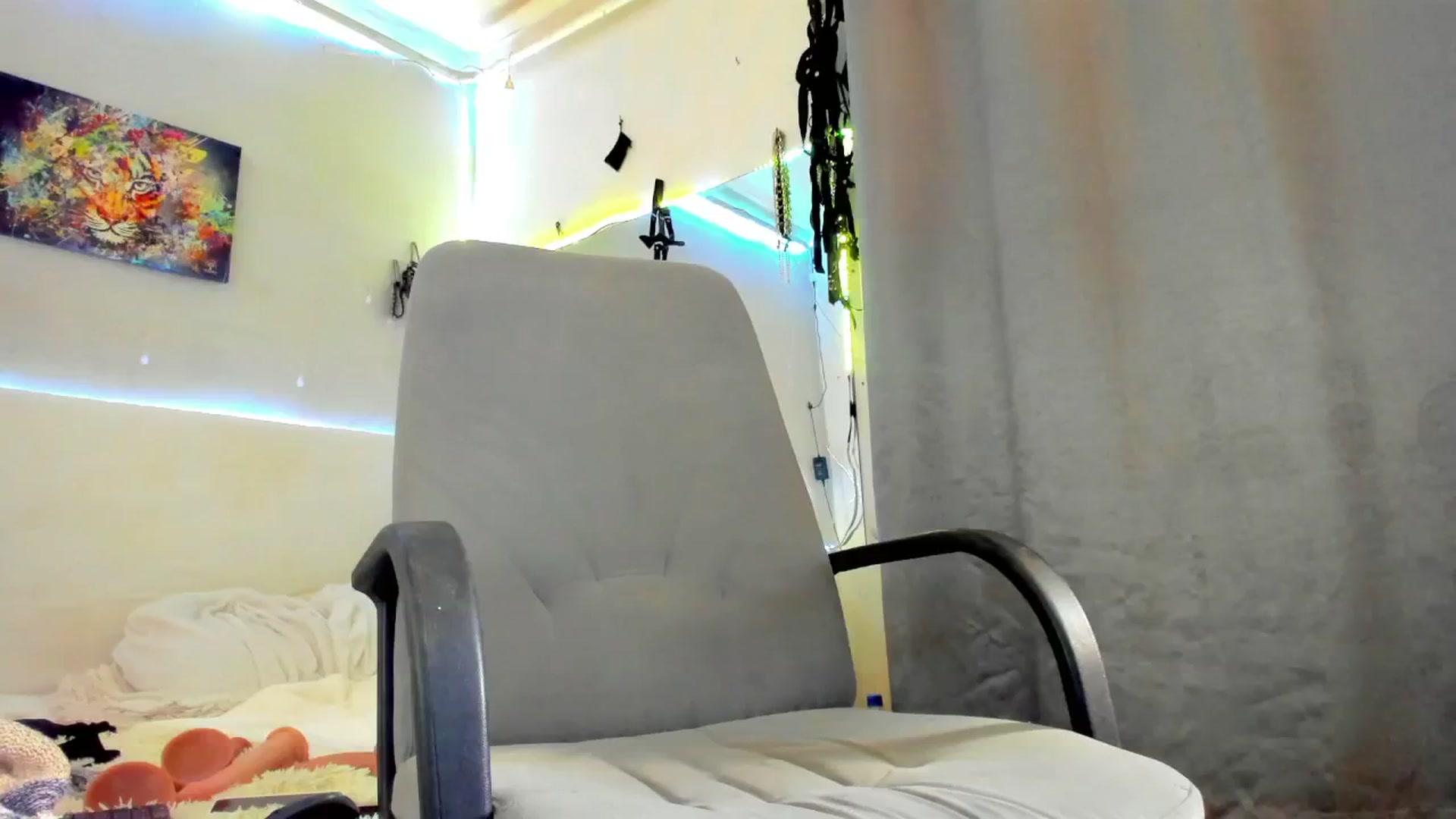 Gallery image thumbnail from fkngBADbitch's myfreecams stream on, 07/19/2024, 12:59 image 4 of 20