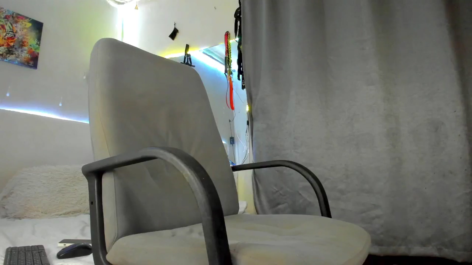 Gallery image thumbnail from fkngBADbitch's myfreecams stream on, 08/09/2024, 19:06 image 7 of 20
