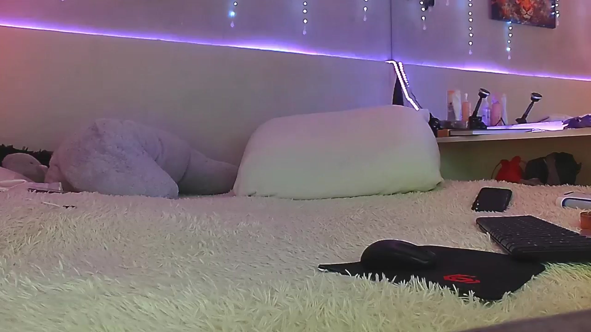 Gallery image thumbnail from fkngBADbitch's myfreecams stream on, 12/15/2024, 22:33 image 11 of 20