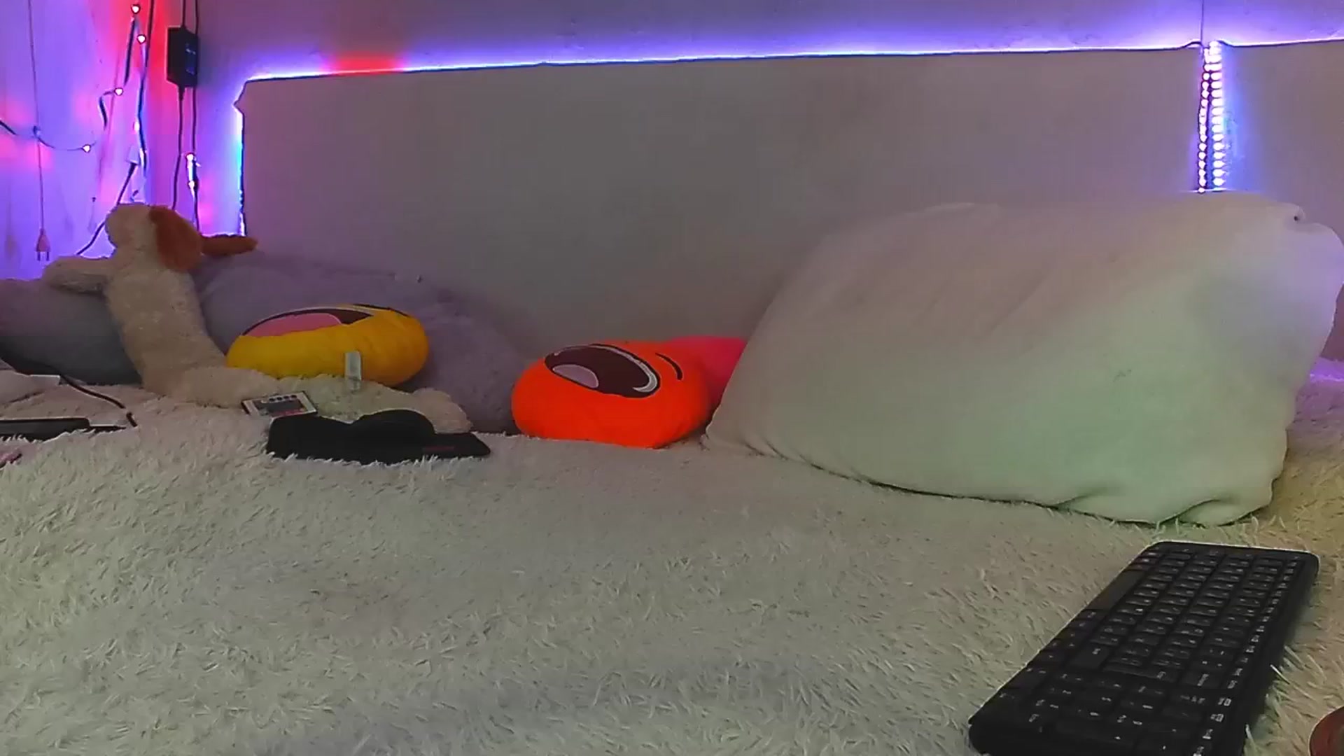 Gallery image thumbnail from fkngBADbitch's myfreecams stream on, 12/28/2024, 20:05 image 3 of 20