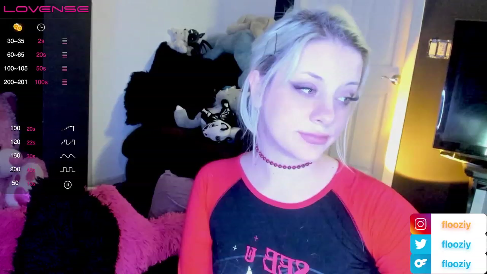 Gallery image thumbnail from flooziy's myfreecams stream on, 11/26/2022, 11:07 image 8 of 20