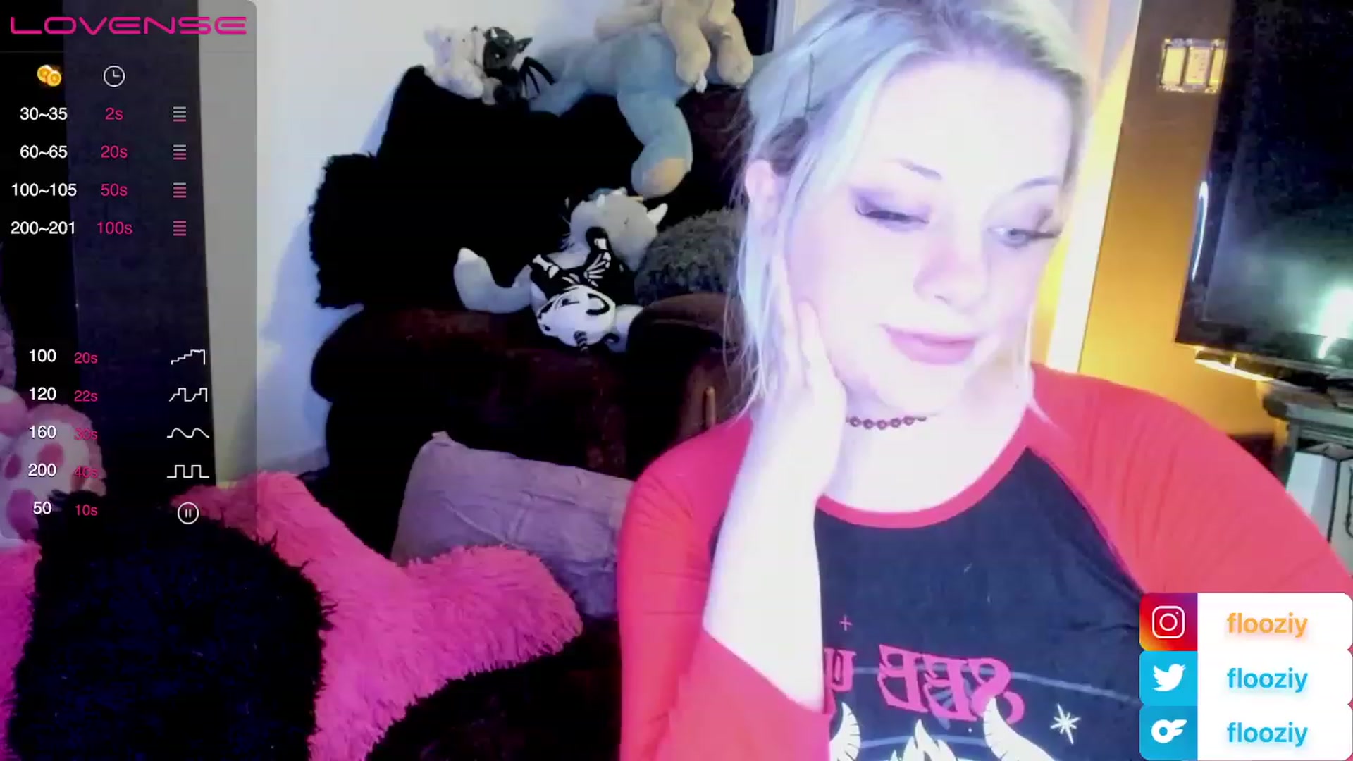 Gallery image thumbnail from flooziy's myfreecams stream on, 11/26/2022, 11:07 image 20 of 20