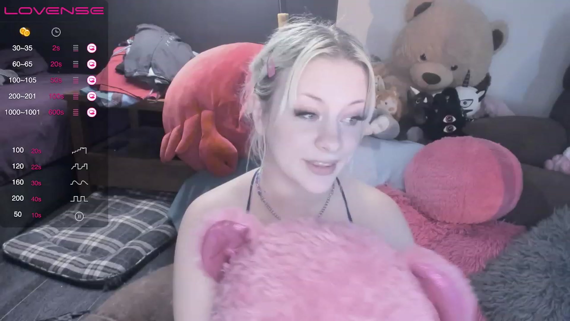 Gallery image thumbnail from flooziy's myfreecams stream on, 11/29/2022, 09:00 image 18 of 20