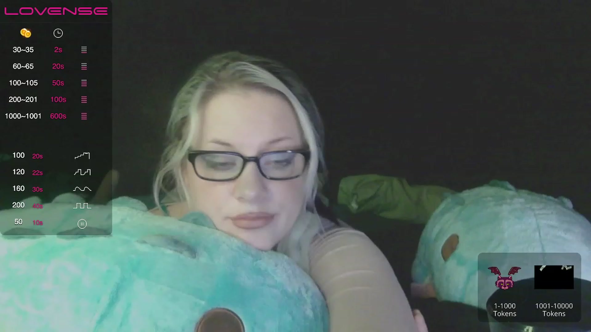Gallery image thumbnail from flooziy's myfreecams stream on, 12/03/2022, 09:02 image 8 of 20