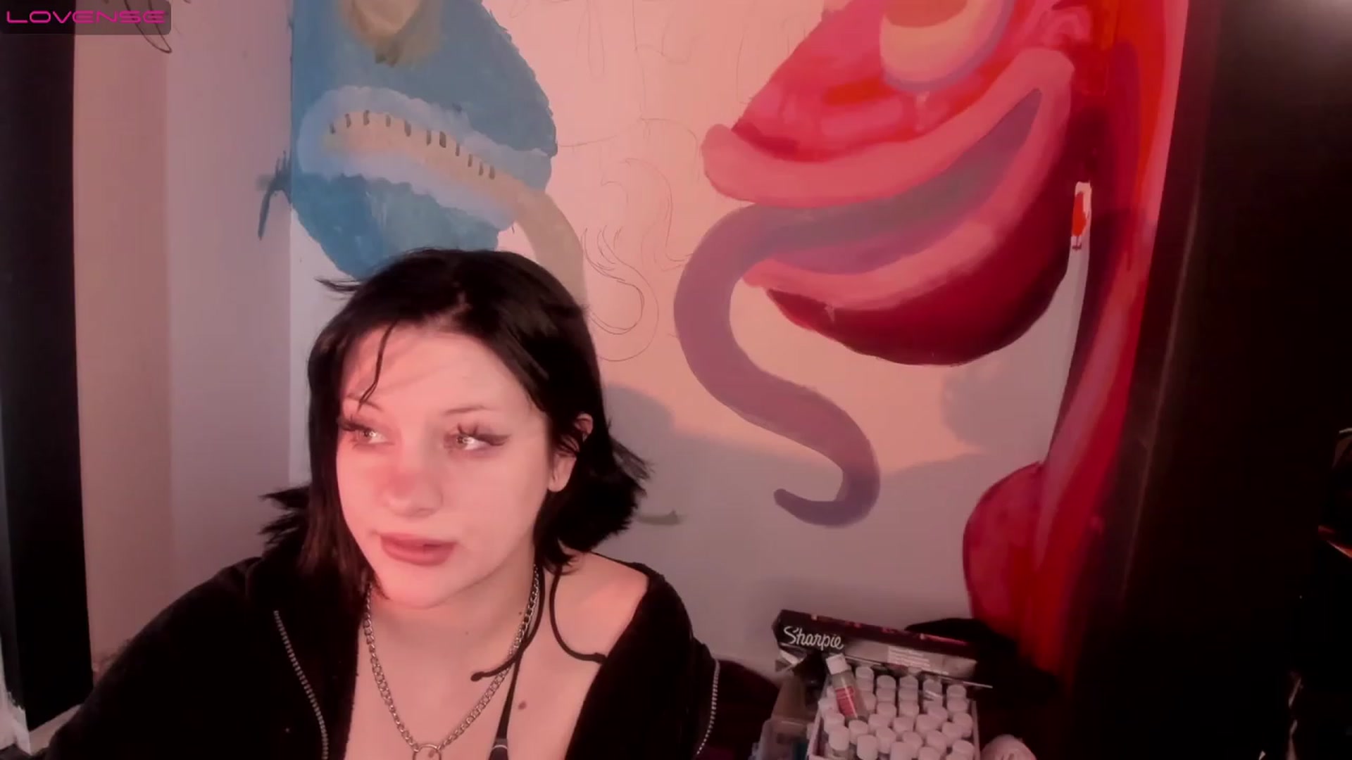 Gallery image thumbnail from flooziy's myfreecams stream on, 12/09/2022, 10:58 image 19 of 20