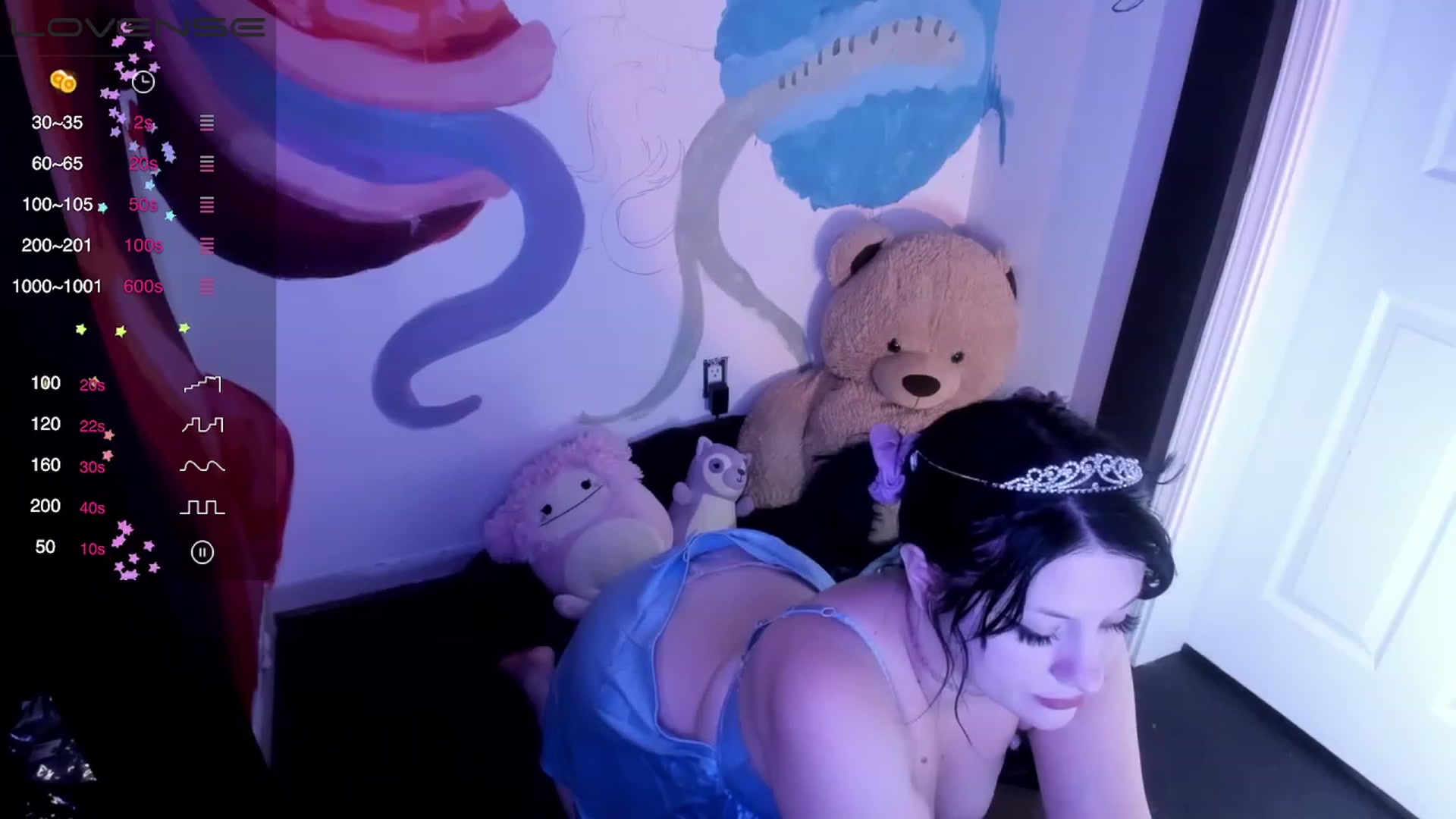 Gallery image thumbnail from flooziy's myfreecams stream on, 12/11/2022, 04:02 image 14 of 20