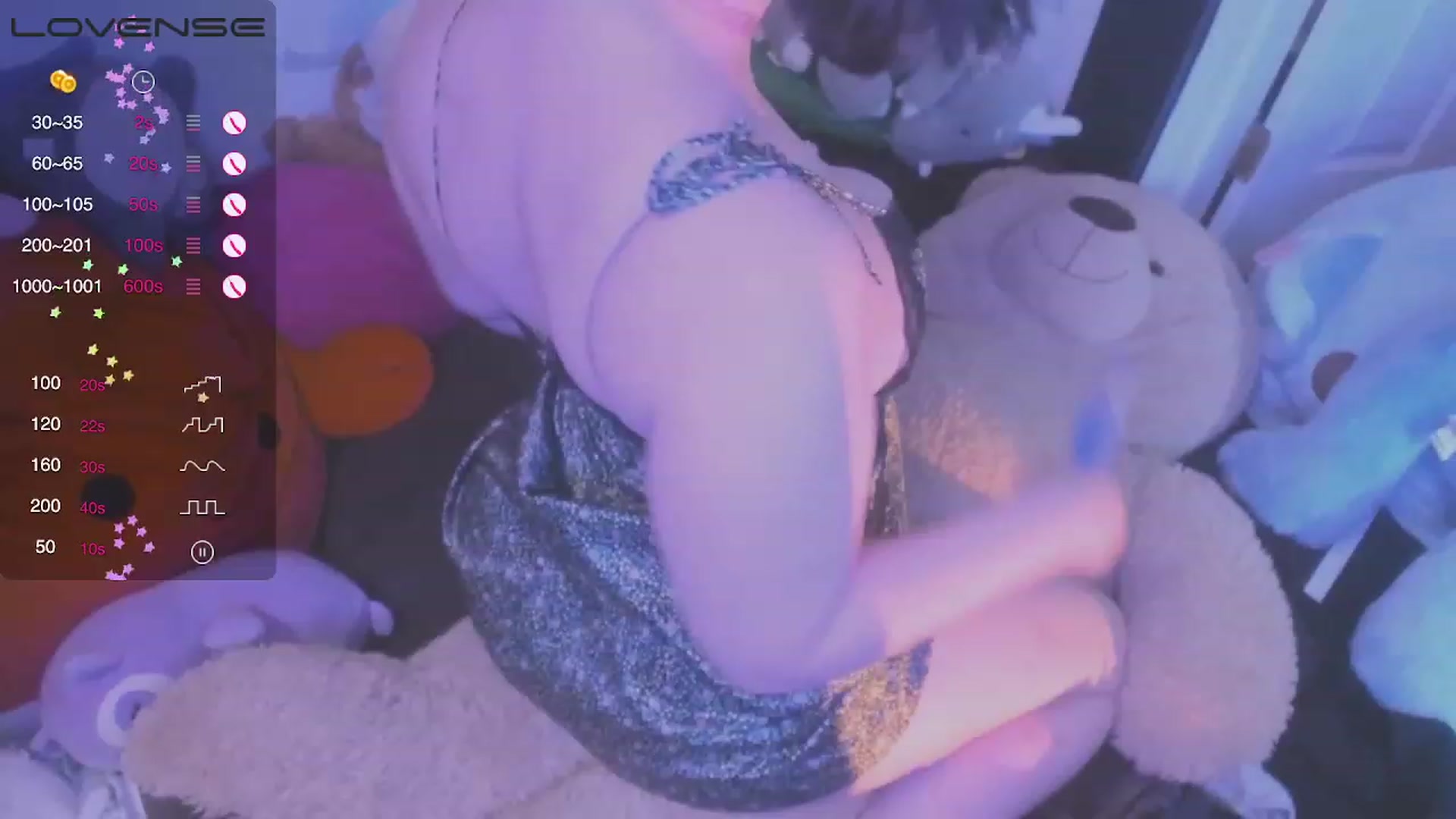Gallery image thumbnail from flooziy's myfreecams stream on, 12/30/2022, 10:36 image 12 of 20