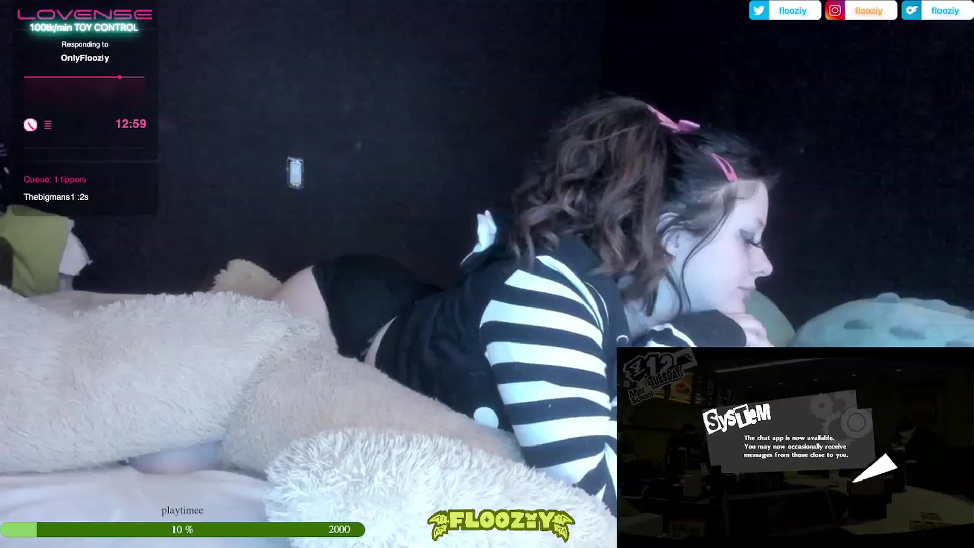 Gallery image thumbnail from flooziy's myfreecams stream on, 01/15/2023, 07:17 image 17 of 20
