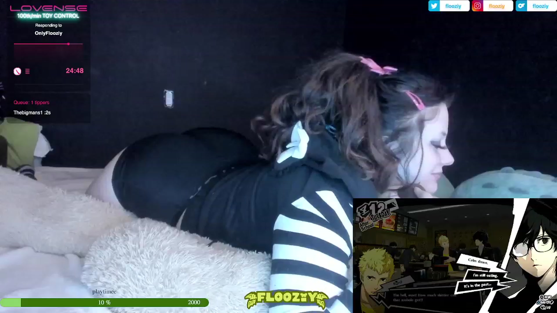 Gallery image thumbnail from flooziy's myfreecams stream on, 01/15/2023, 07:17 image 12 of 20