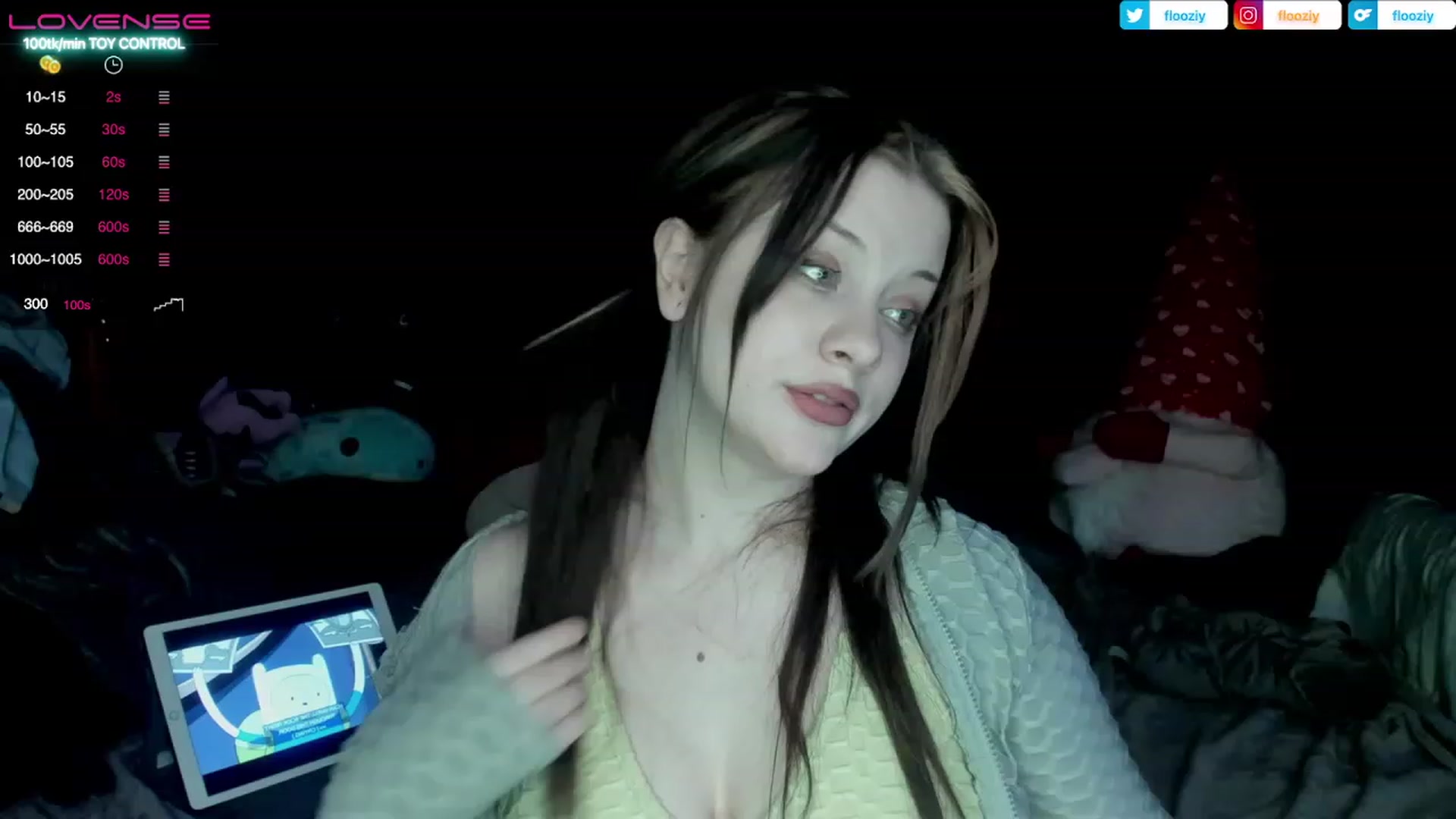 Gallery image thumbnail from flooziy's myfreecams stream on, 02/13/2023, 08:53 image 15 of 20