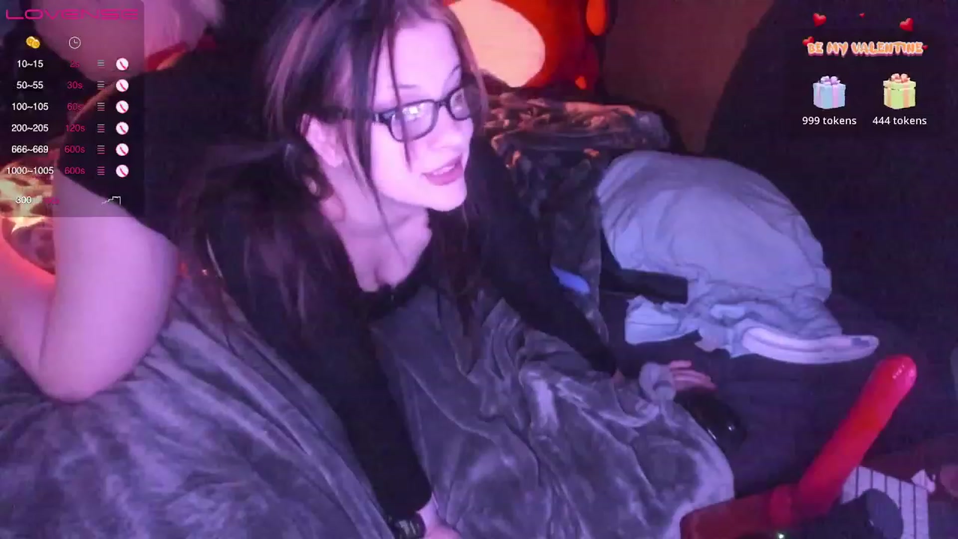 Gallery image thumbnail from flooziy's myfreecams stream on, 02/14/2023, 06:22 image 8 of 20
