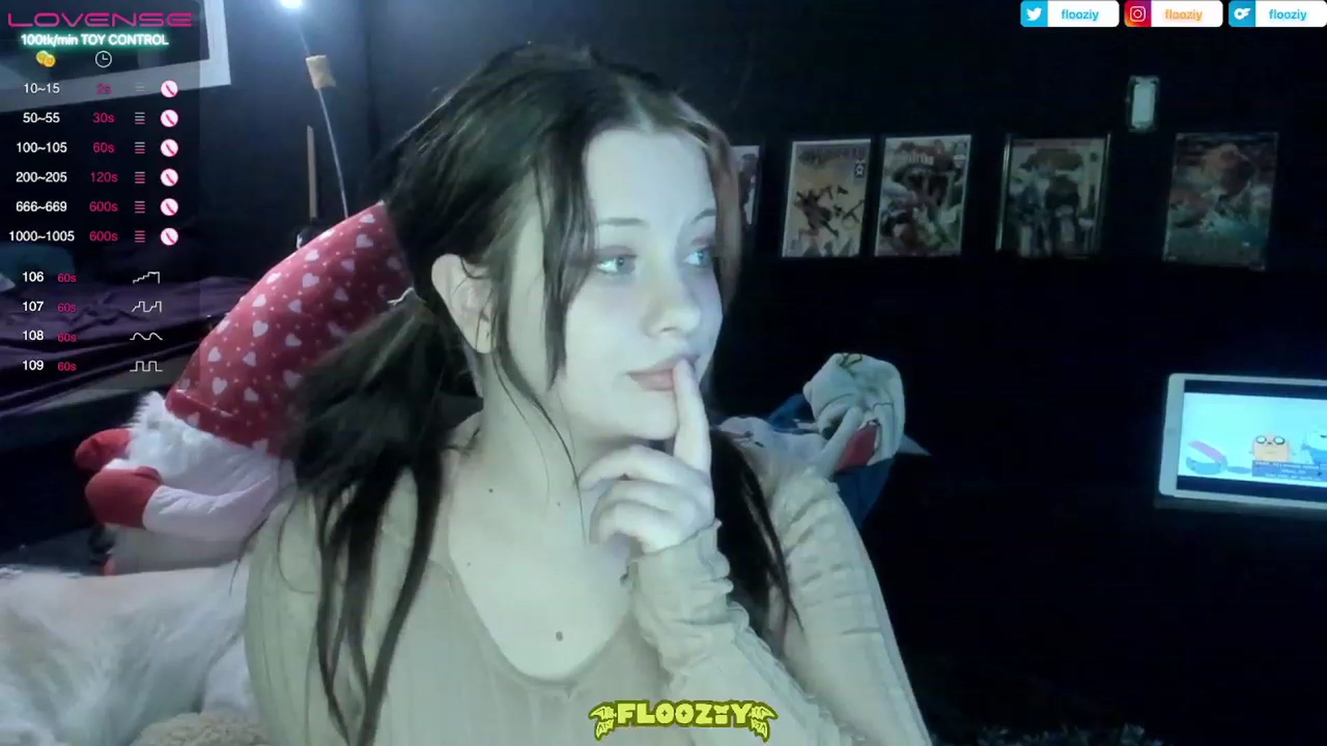 Gallery image thumbnail from flooziy's myfreecams stream on, 02/28/2023, 08:58 image 8 of 20