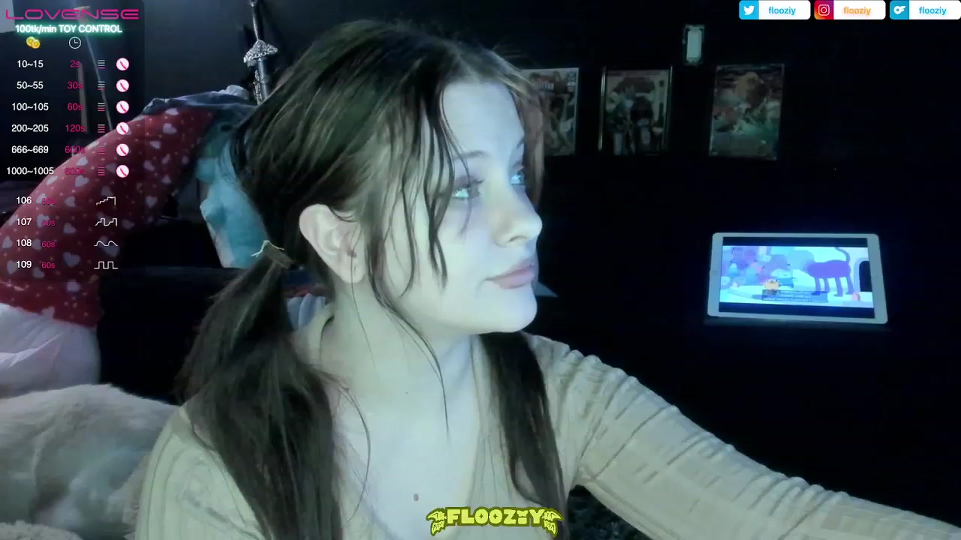 Gallery image thumbnail from flooziy's myfreecams stream on, 02/28/2023, 08:58 image 10 of 20