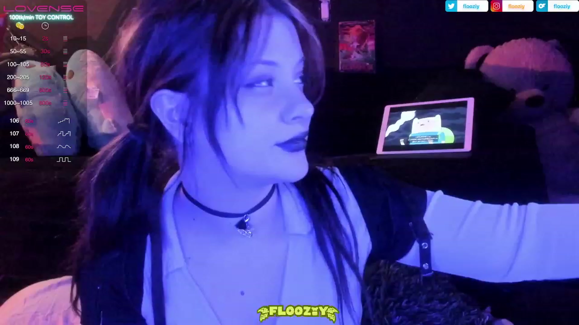 Gallery image thumbnail from flooziy's myfreecams stream on, 03/01/2023, 06:22 image 9 of 20