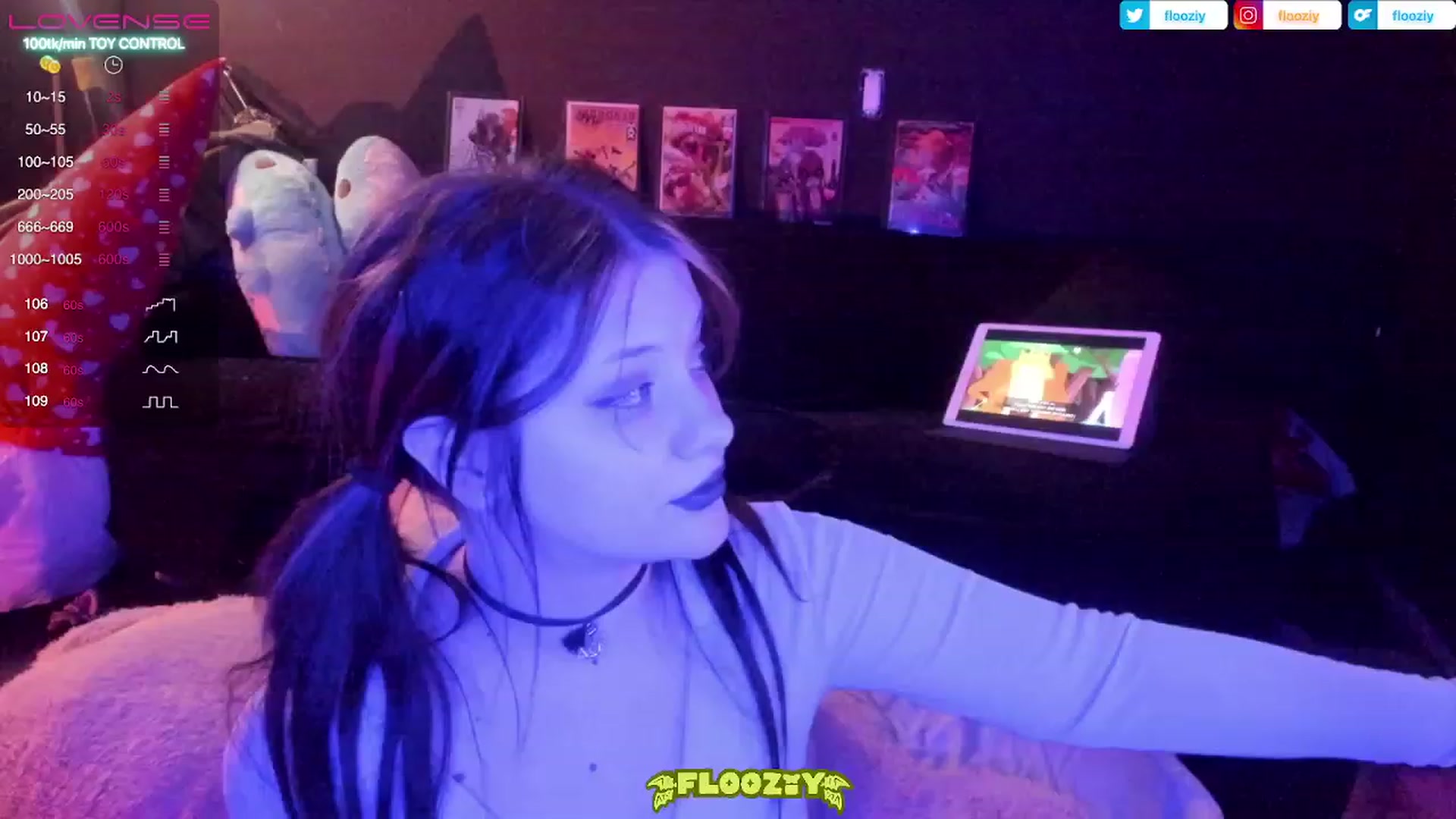 Gallery image thumbnail from flooziy's myfreecams stream on, 03/01/2023, 07:48 image 5 of 20