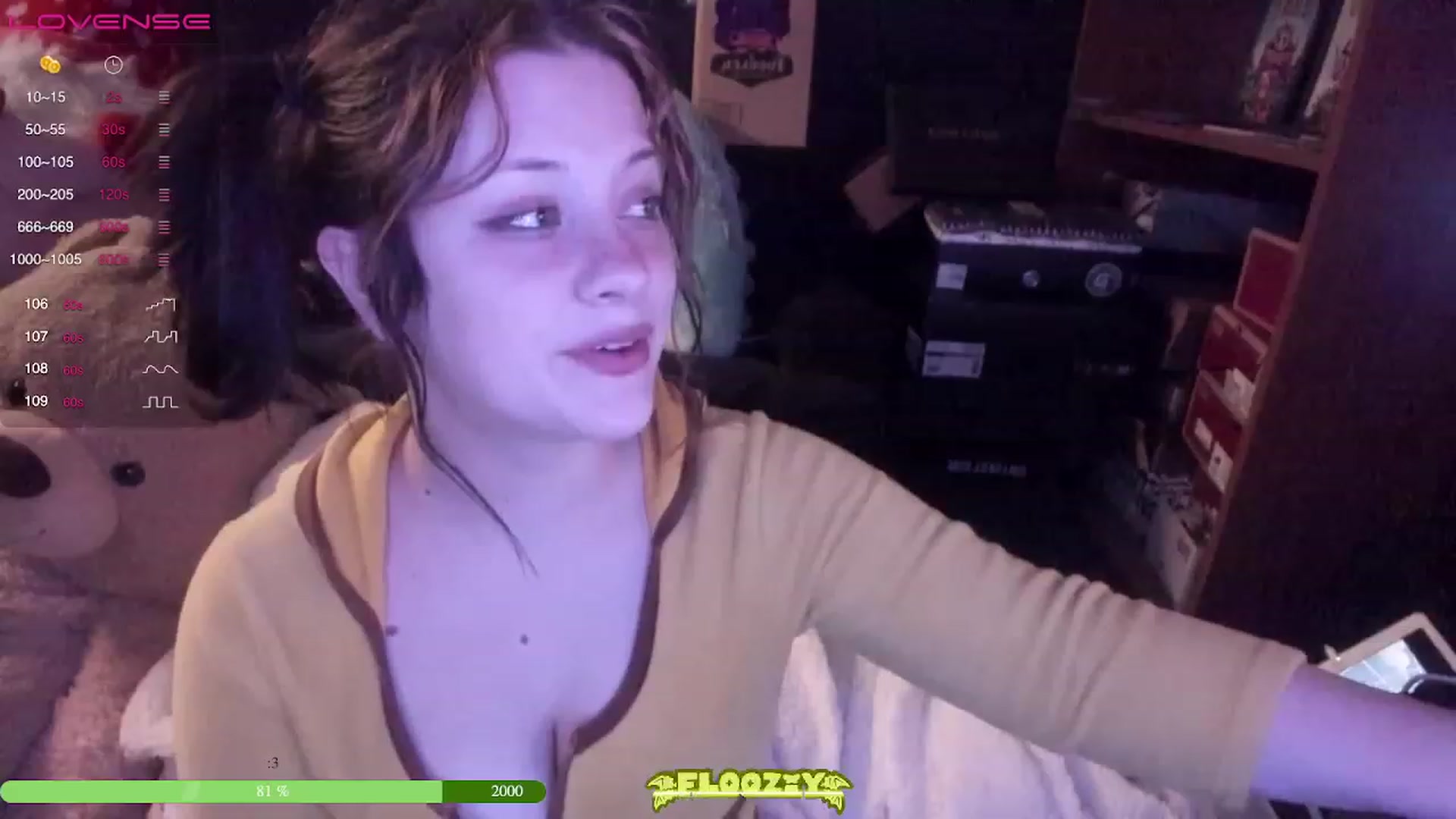 Gallery image thumbnail from flooziy's myfreecams stream on, 03/09/2023, 09:42 image 3 of 20