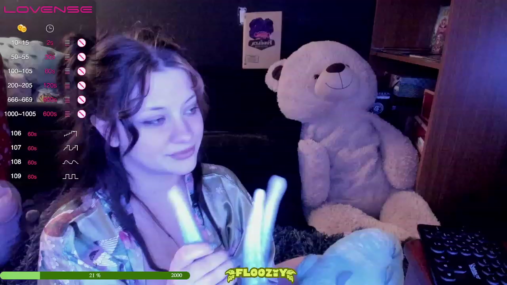 Gallery image thumbnail from flooziy's myfreecams stream on, 03/10/2023, 09:24 image 10 of 20