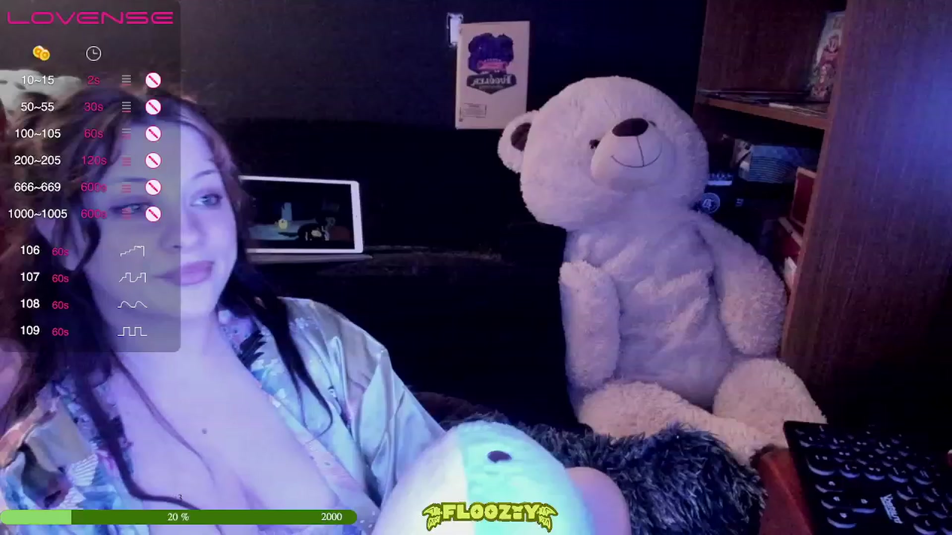 Gallery image thumbnail from flooziy's myfreecams stream on, 03/10/2023, 09:24 image 8 of 20