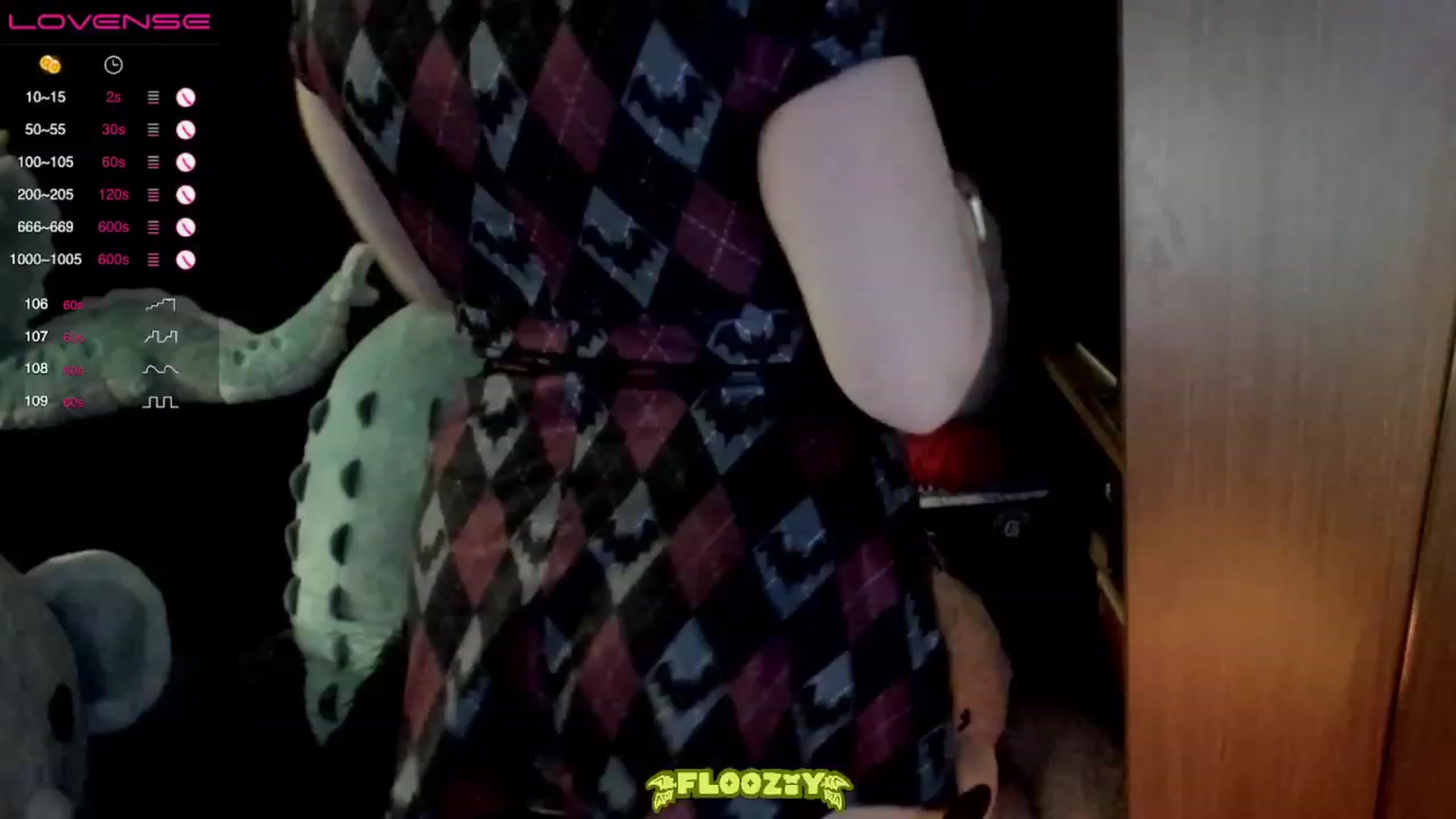 Gallery image thumbnail from flooziy's myfreecams stream on, 03/16/2023, 05:32 image 8 of 20