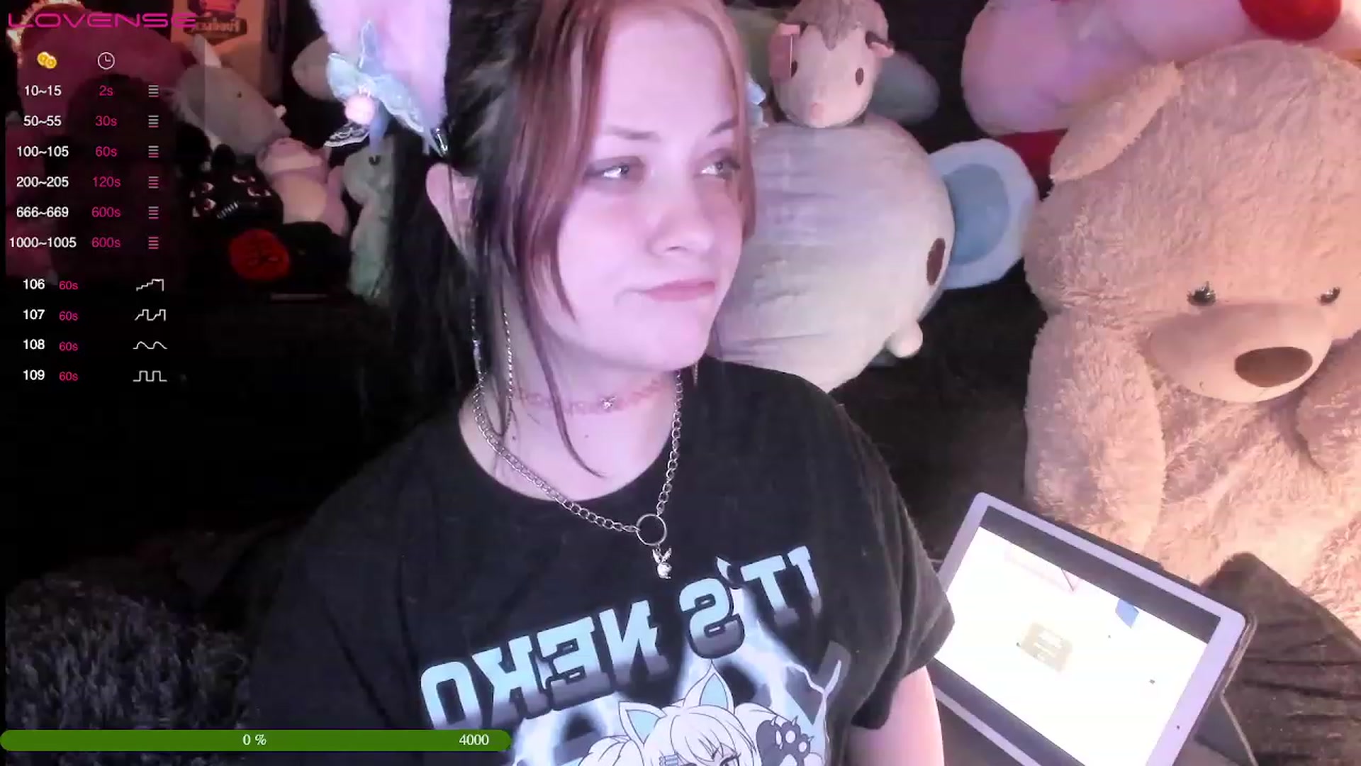 Gallery image thumbnail from flooziy's myfreecams stream on, 03/21/2023, 08:06 image 3 of 20