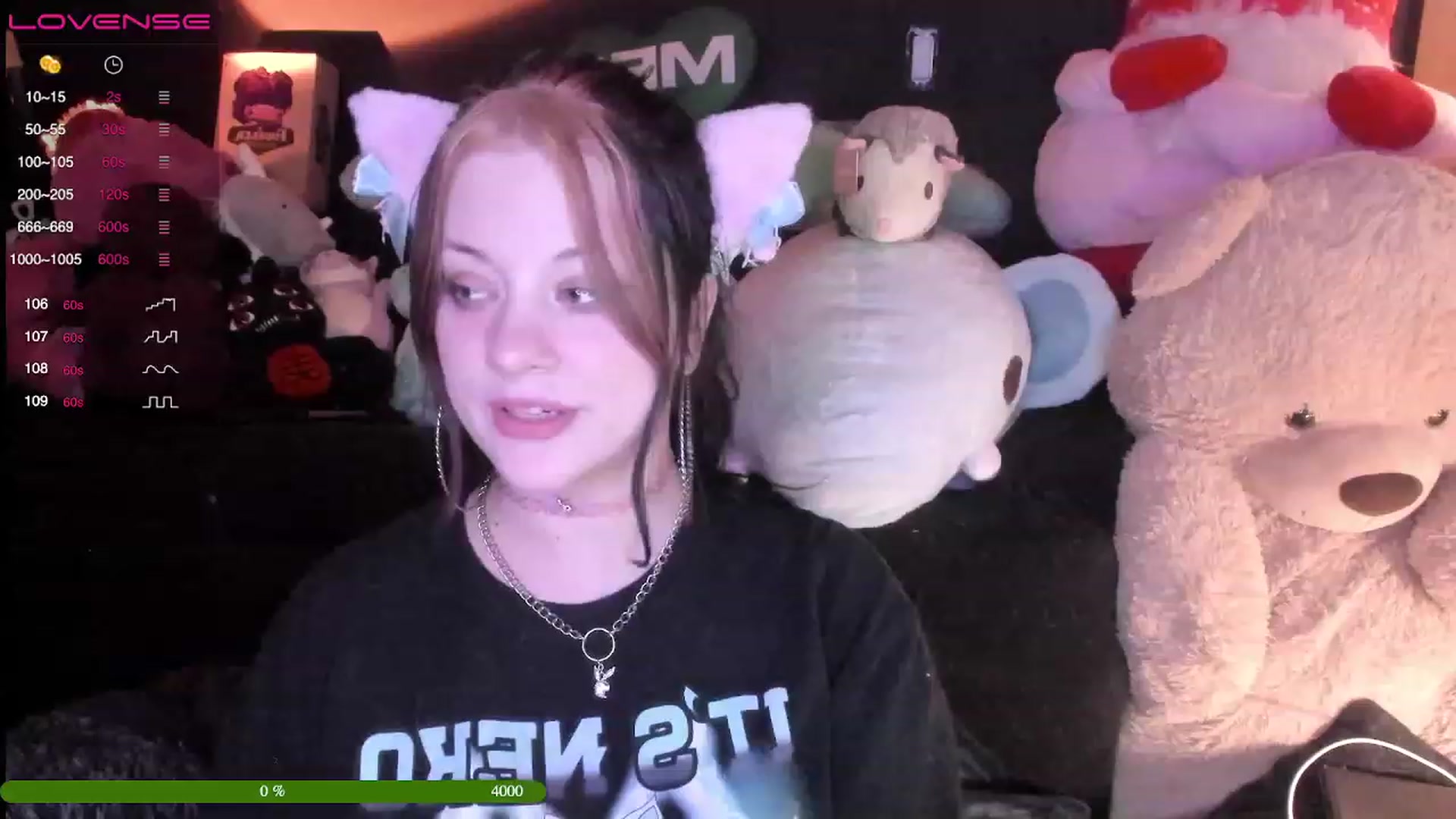 Gallery image thumbnail from flooziy's myfreecams stream on, 03/21/2023, 08:06 image 7 of 20