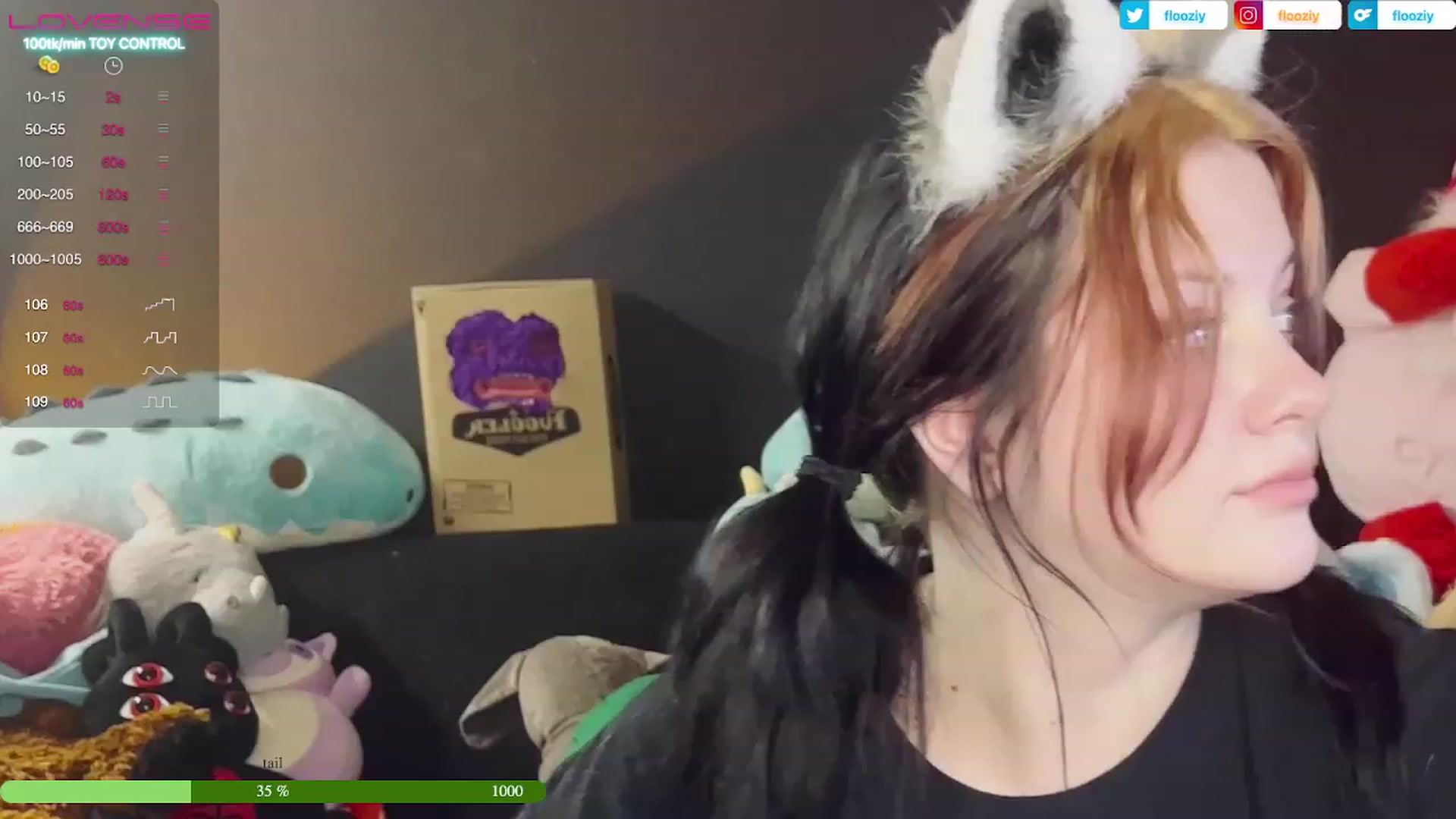 Gallery image thumbnail from flooziy's myfreecams stream on, 03/24/2023, 10:19 image 11 of 20