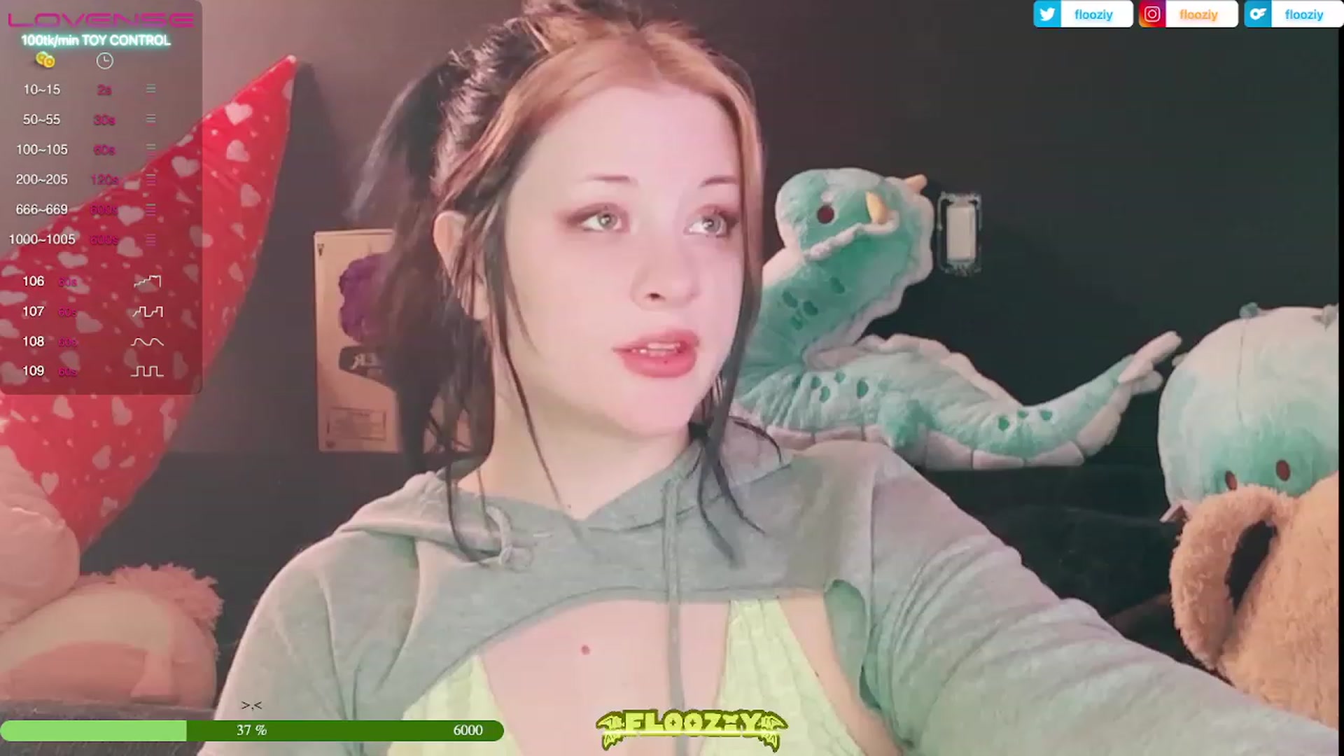 Gallery image thumbnail from flooziy's myfreecams stream on, 03/29/2023, 04:08 image 18 of 20