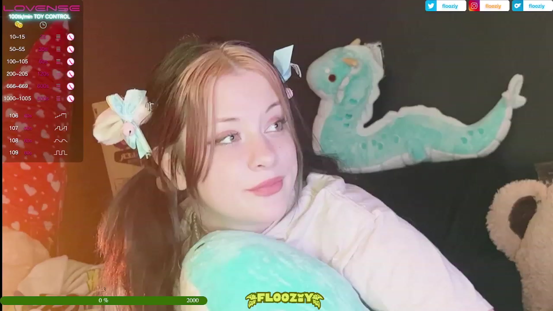 Gallery image thumbnail from flooziy's myfreecams stream on, 03/30/2023, 07:49 image 8 of 20