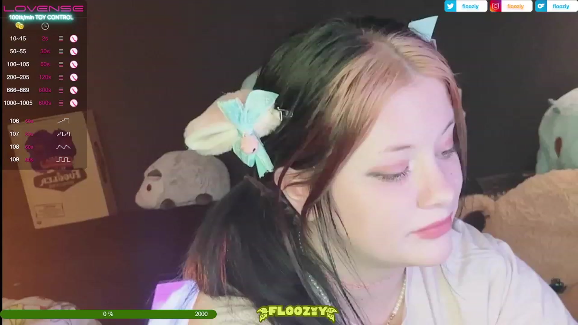 Gallery image thumbnail from flooziy's myfreecams stream on, 03/30/2023, 07:49 image 11 of 20