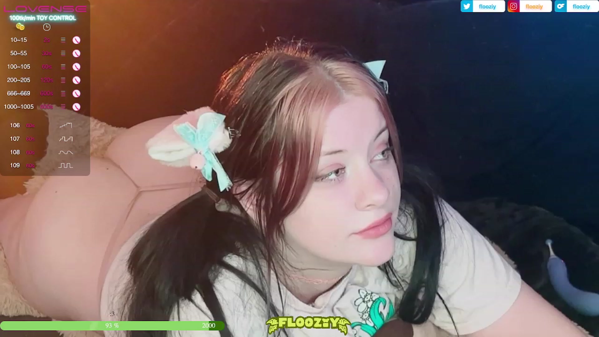 Gallery image thumbnail from flooziy's myfreecams stream on, 03/30/2023, 10:01 image 19 of 20