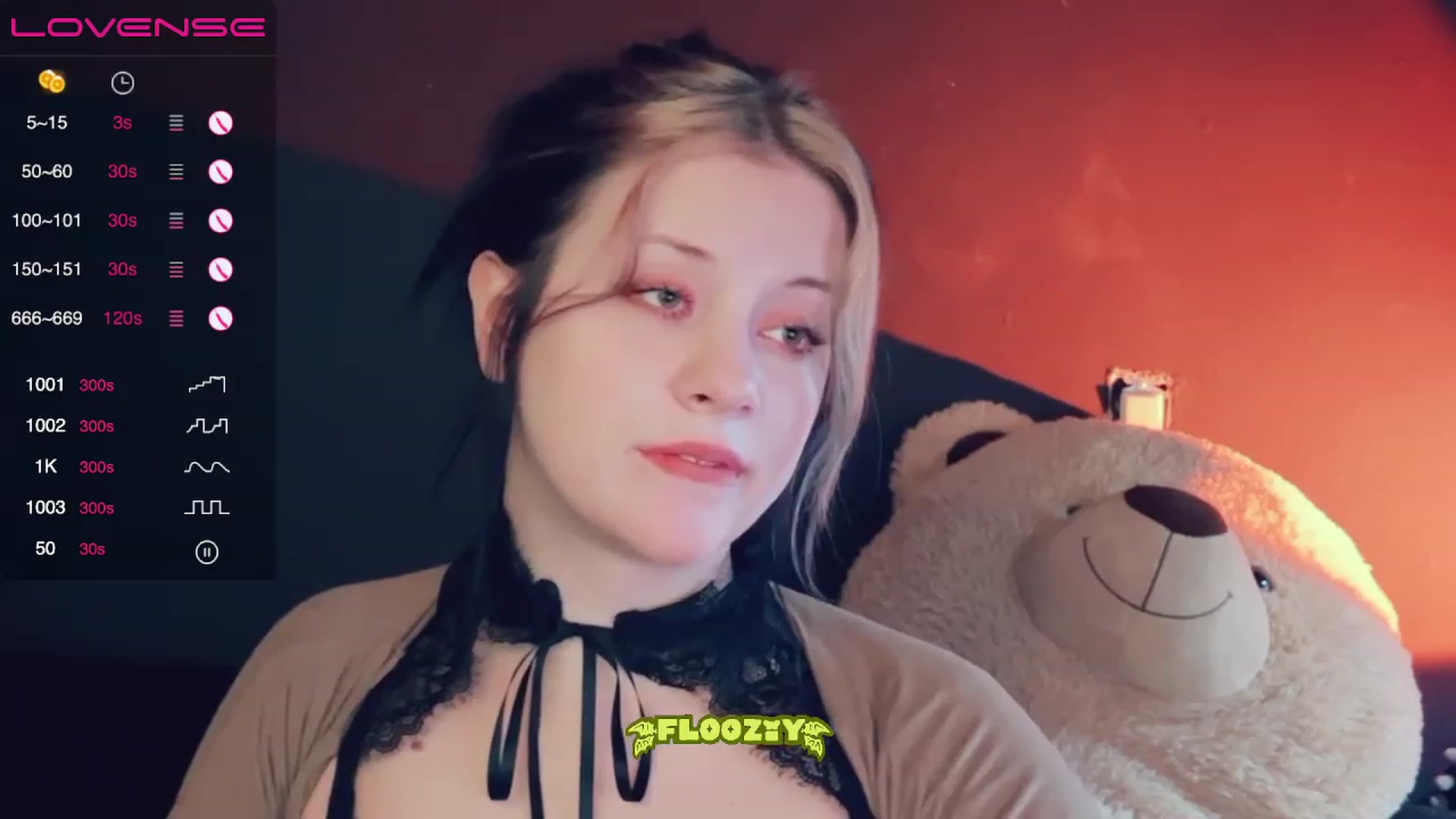 Gallery image thumbnail from flooziy's myfreecams stream on, 04/13/2023, 06:38 image 5 of 20