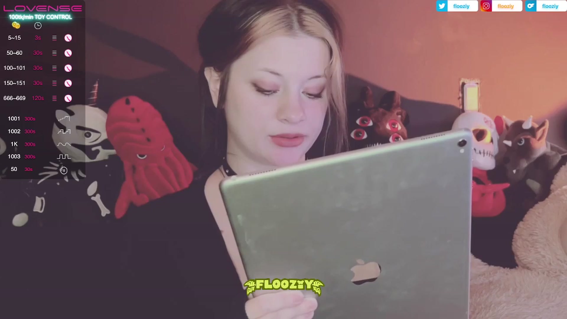 Gallery image thumbnail from flooziy's myfreecams stream on, 04/14/2023, 09:39 image 15 of 20