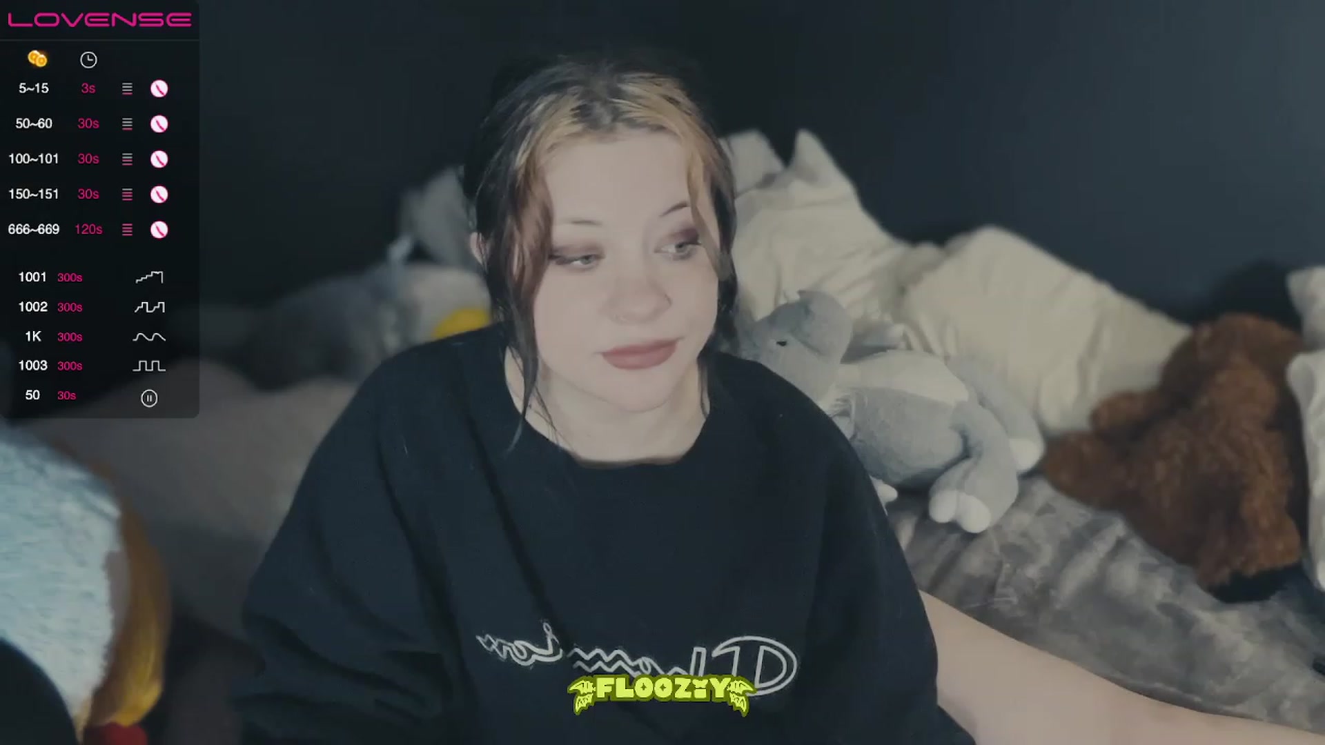 Gallery image thumbnail from flooziy's myfreecams stream on, 04/23/2023, 10:58 image 14 of 20
